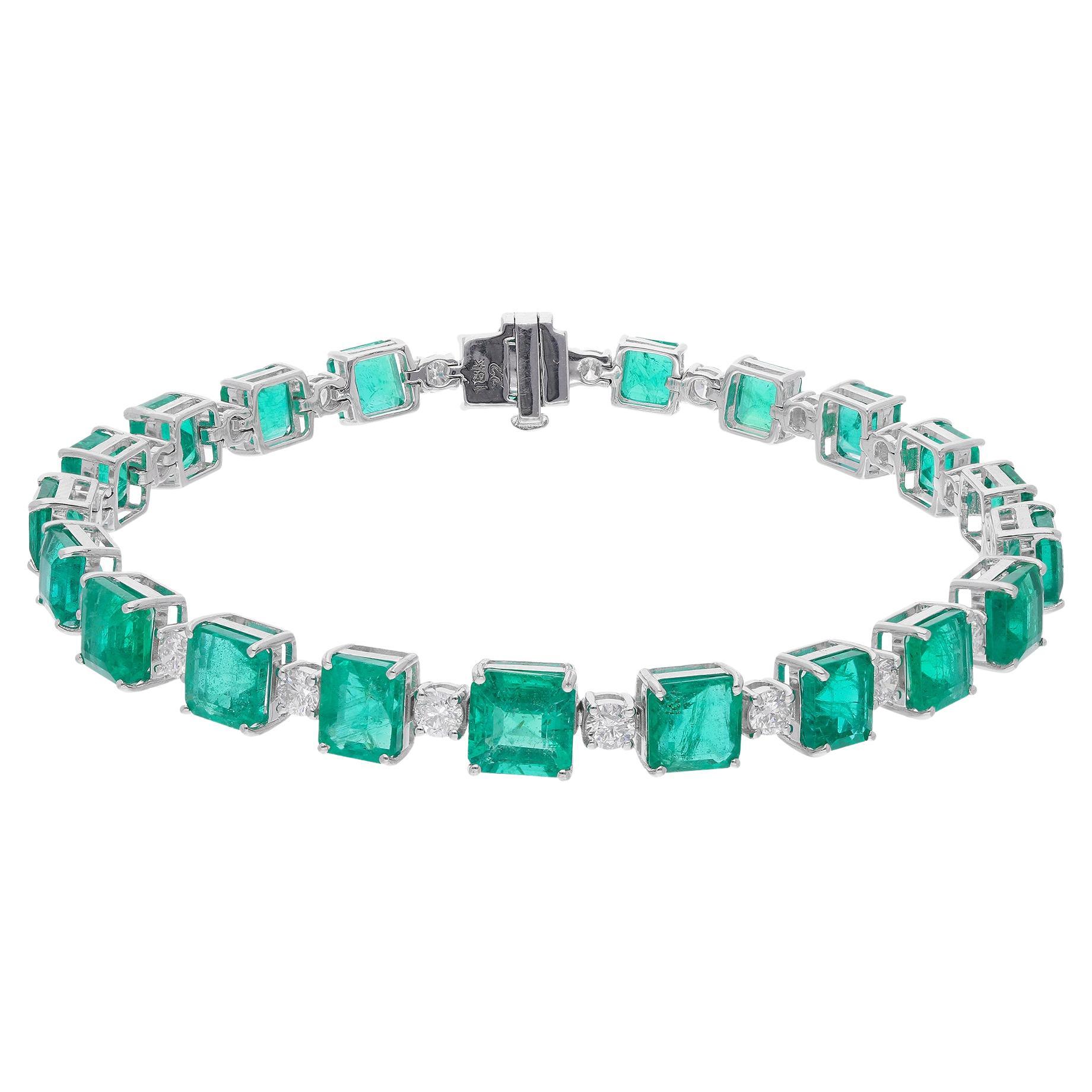 Emerald Gemstone Bracelet Round Diamond 18 Karat White Gold Handmade Jewelry