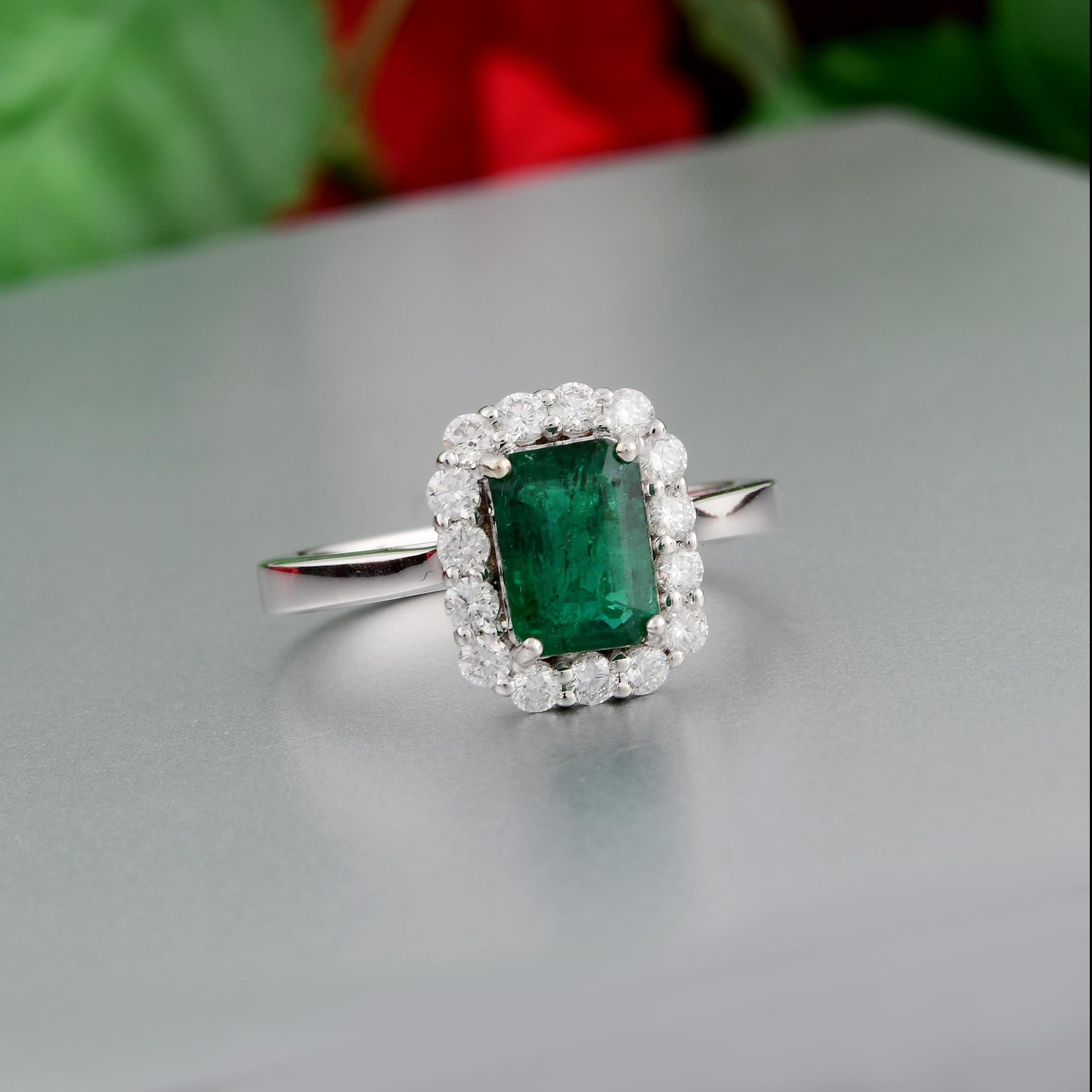 Modern Emerald Gemstone Cocktail Ring Diamond 14 Karat White Gold Handmade Fine Jewelry For Sale