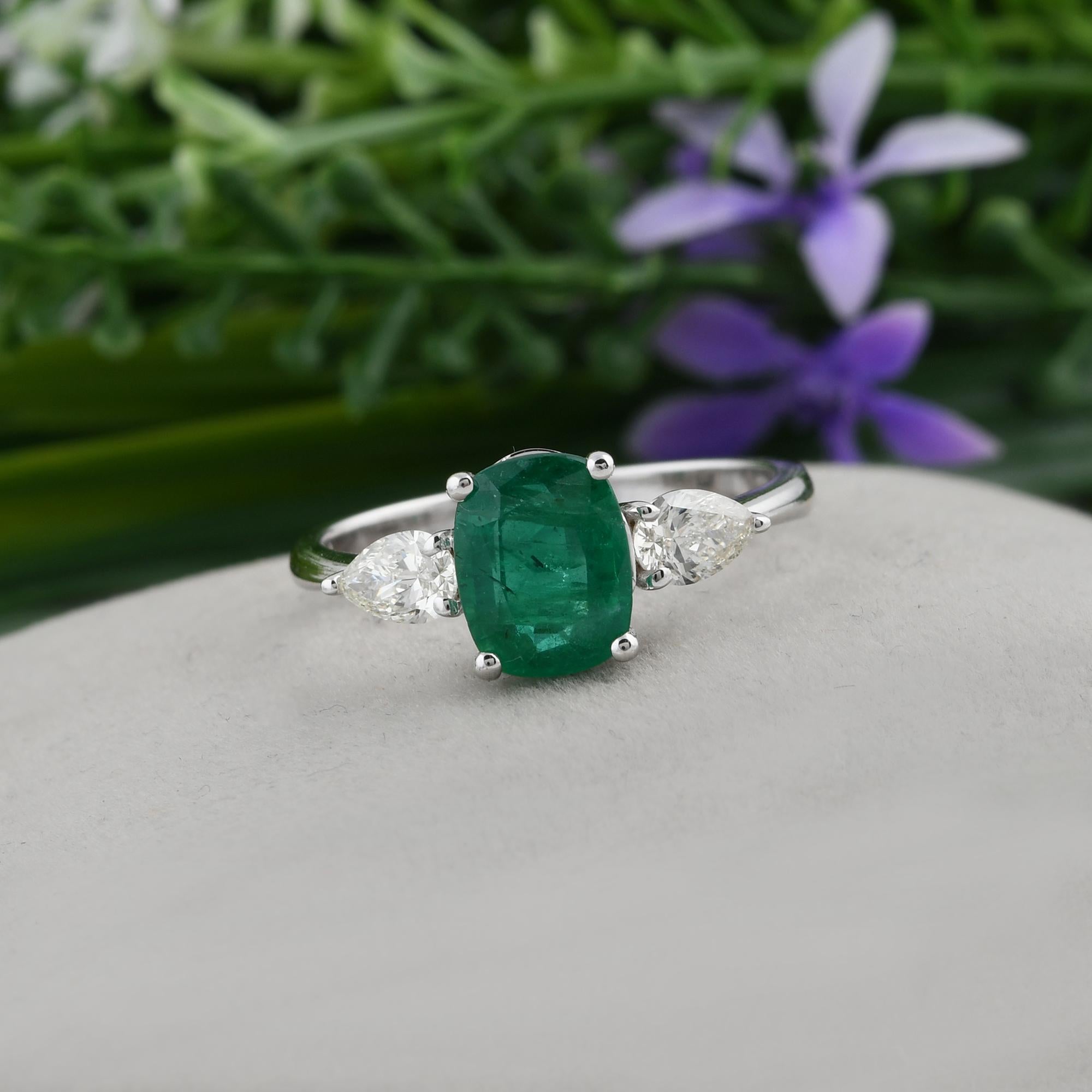 For Sale:  Emerald Gemstone Ring Pear Diamond 18 Karat White Gold Handmade Fine Jewelry 3