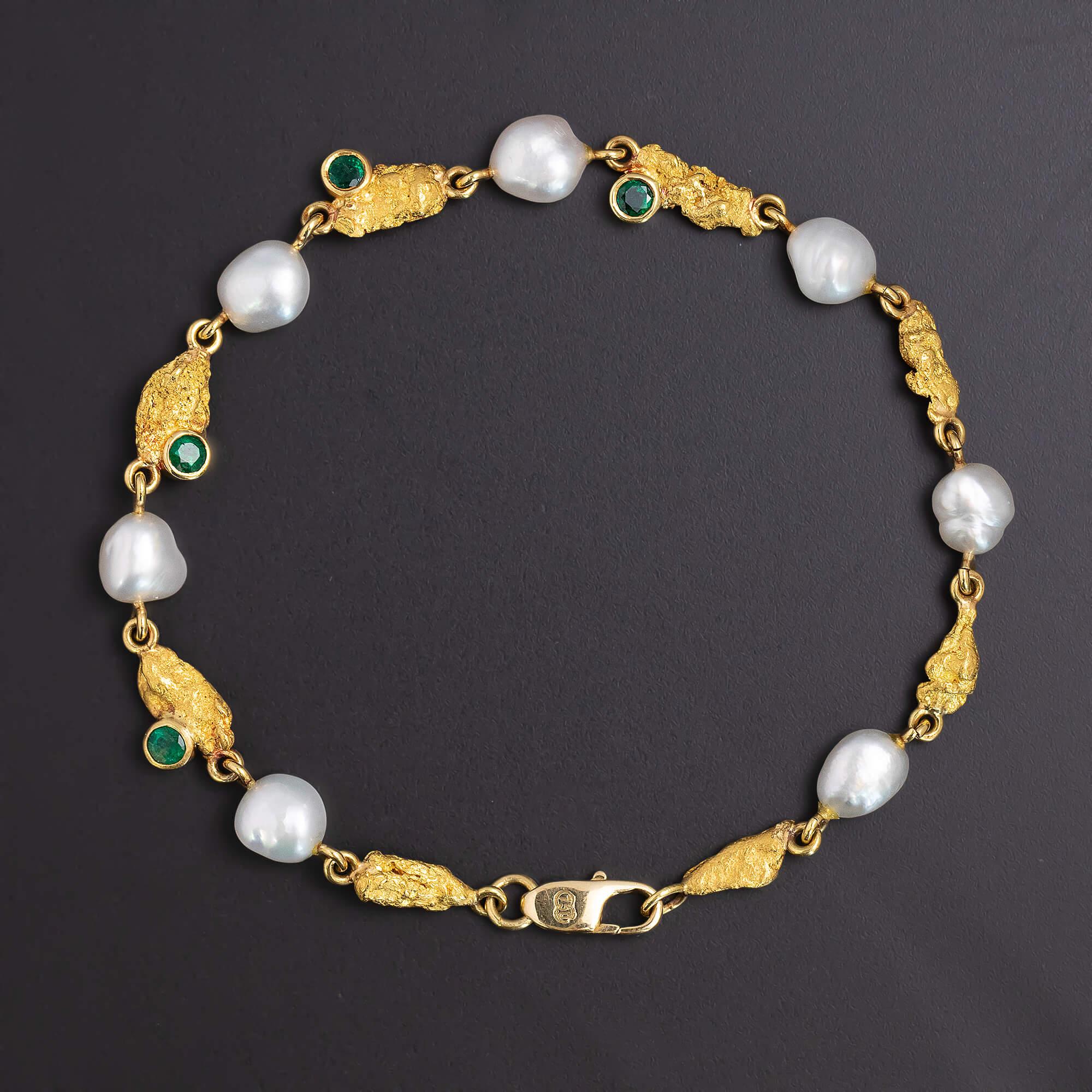 Women's or Men's Emerald, Gold Nugget & Keshi Pearl Bracelet Circa 2000s For Sale