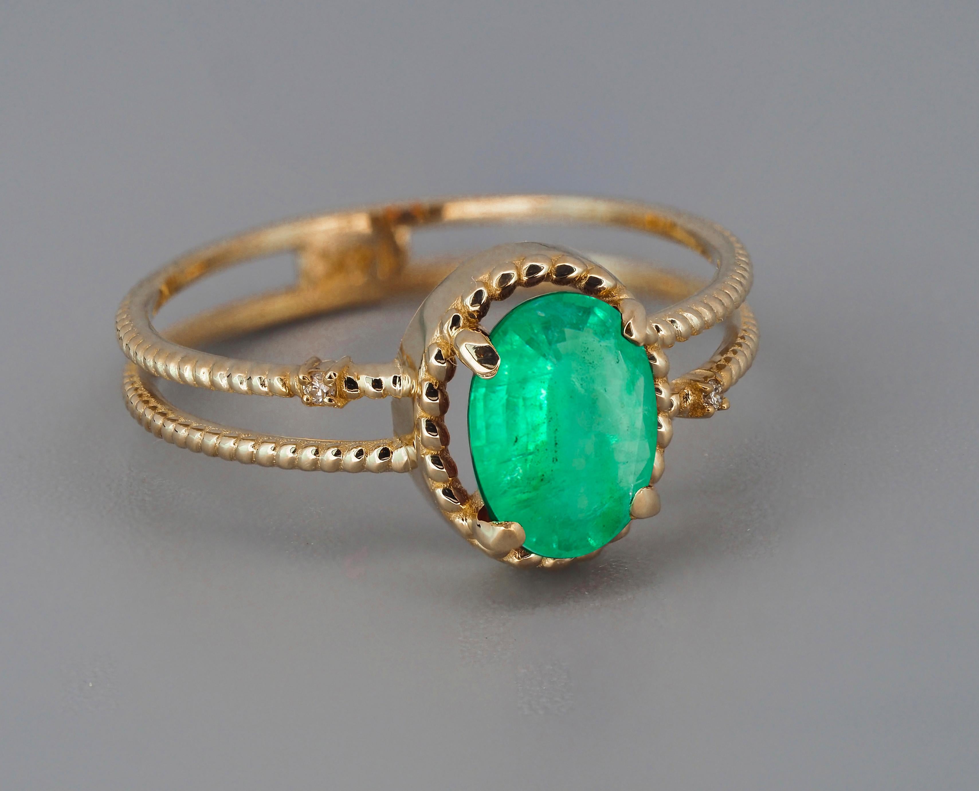 oval emerald ring design