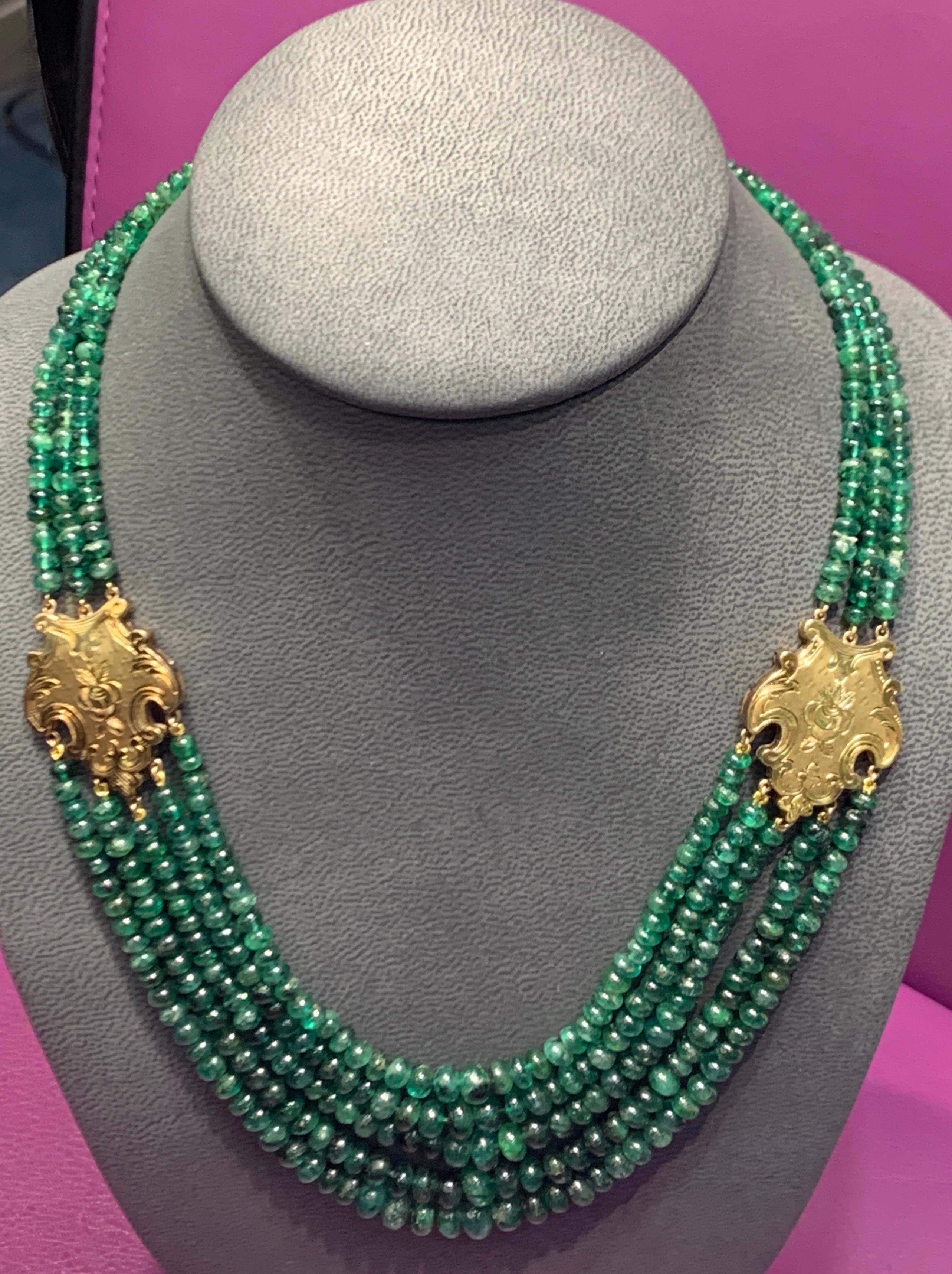 Emerald Graduated Bead Necklace For Sale 4