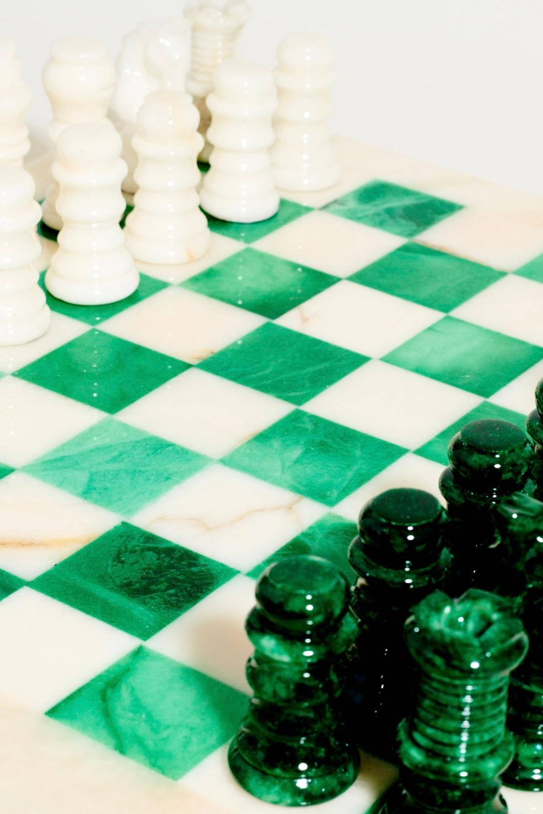 Italian Emerald Green Alabaster Chess Set