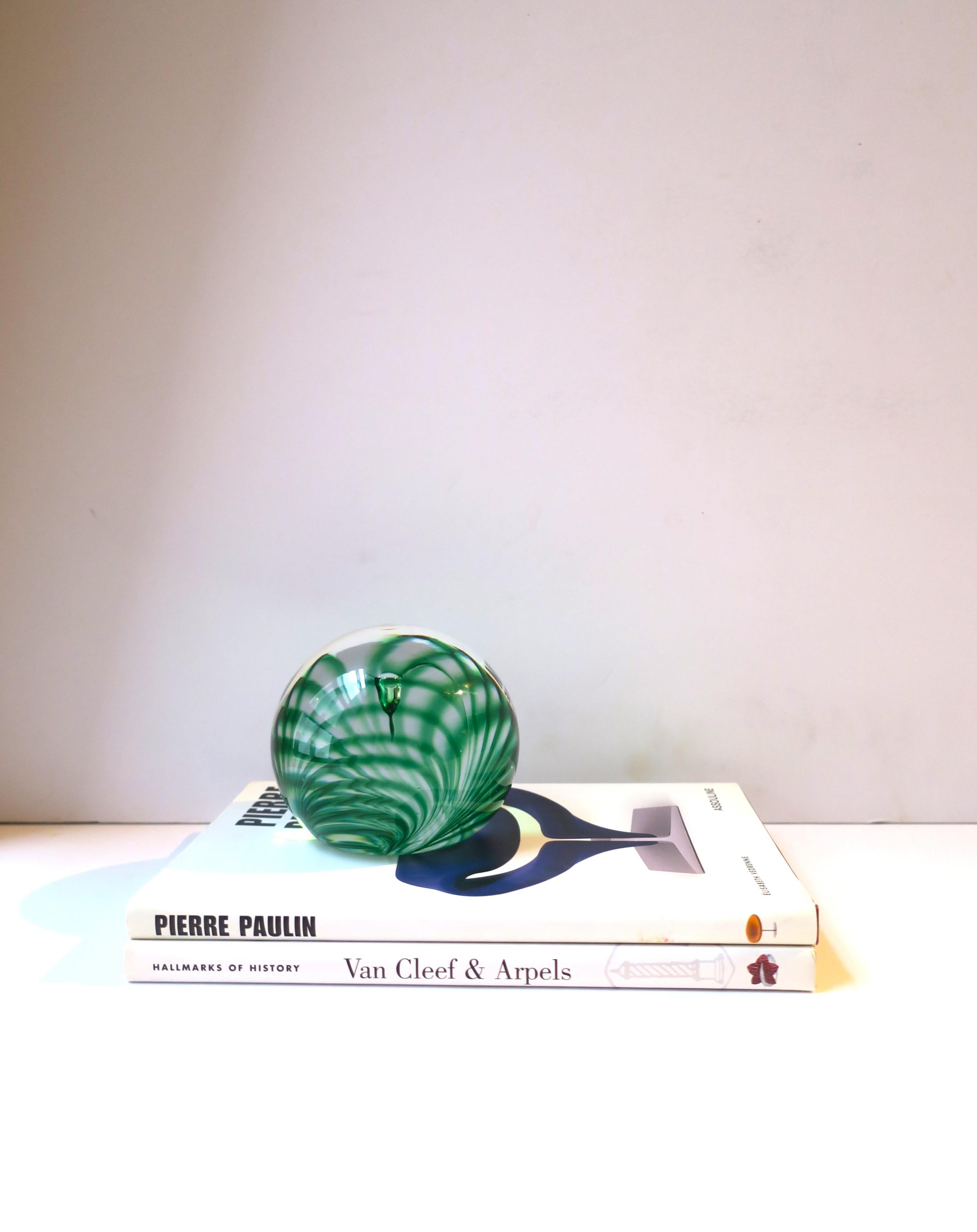 Scandinavian Emerald Green Art Glass Ball Sphere Paperweight Decorative Object For Sale