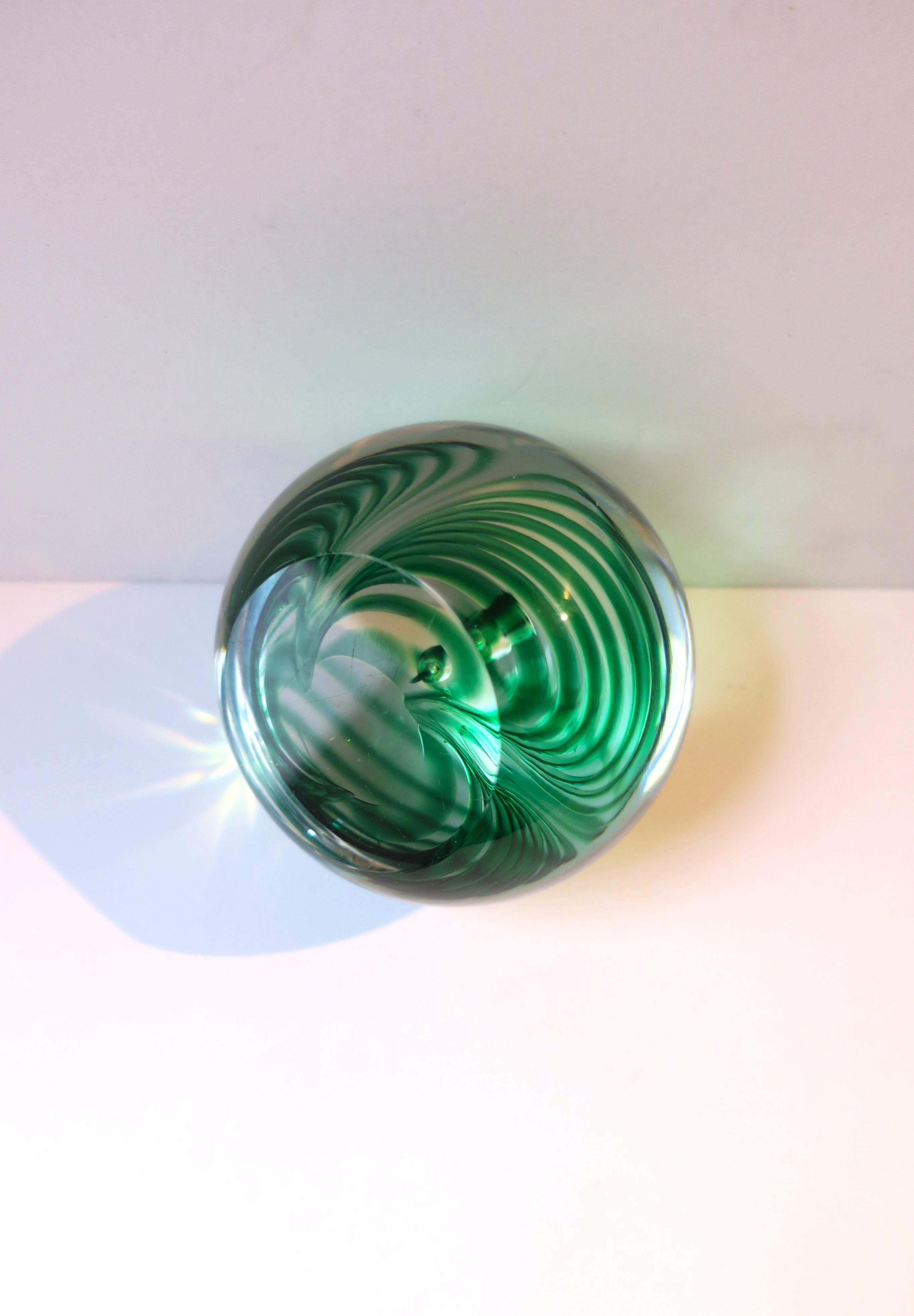 Hand-Crafted Emerald Green Art Glass Ball Sphere Paperweight Decorative Object For Sale