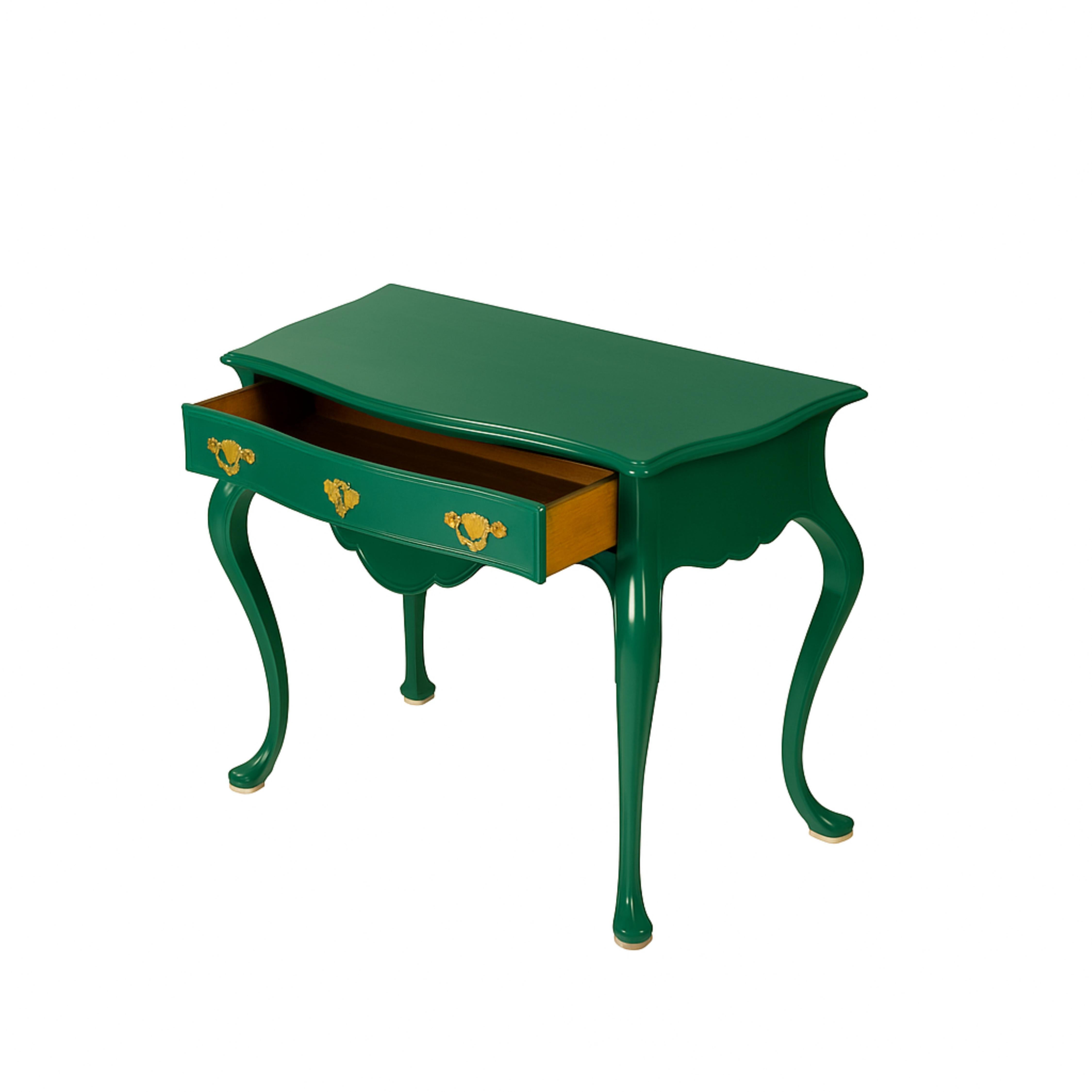 Portugais Emerald Green Baroque Styled Commode, 19th Century en vente