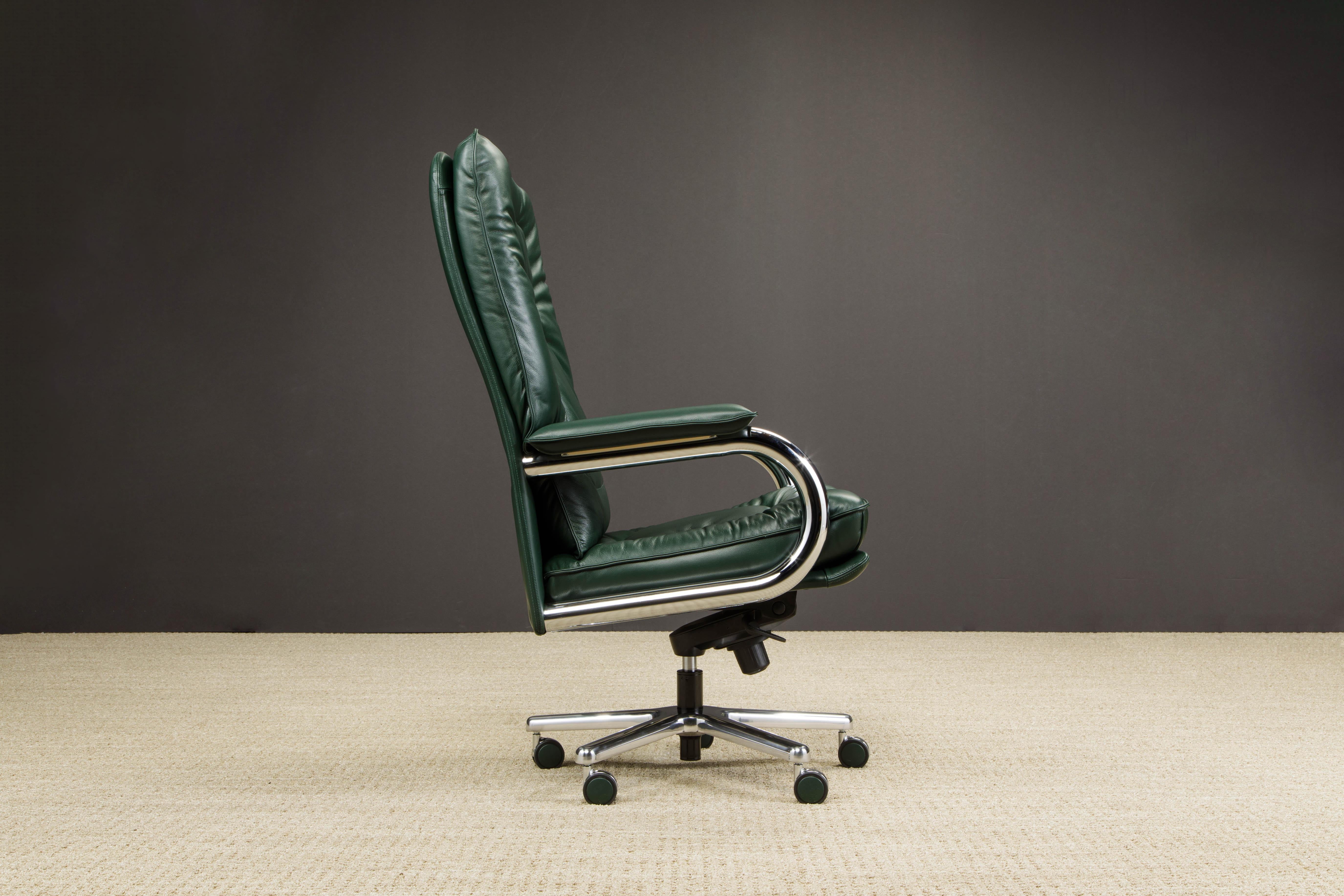 Chaise de bureau Big de Guido Faleschini pour Mariani en cuir vert émeraude Neuf - En vente à Los Angeles, CA