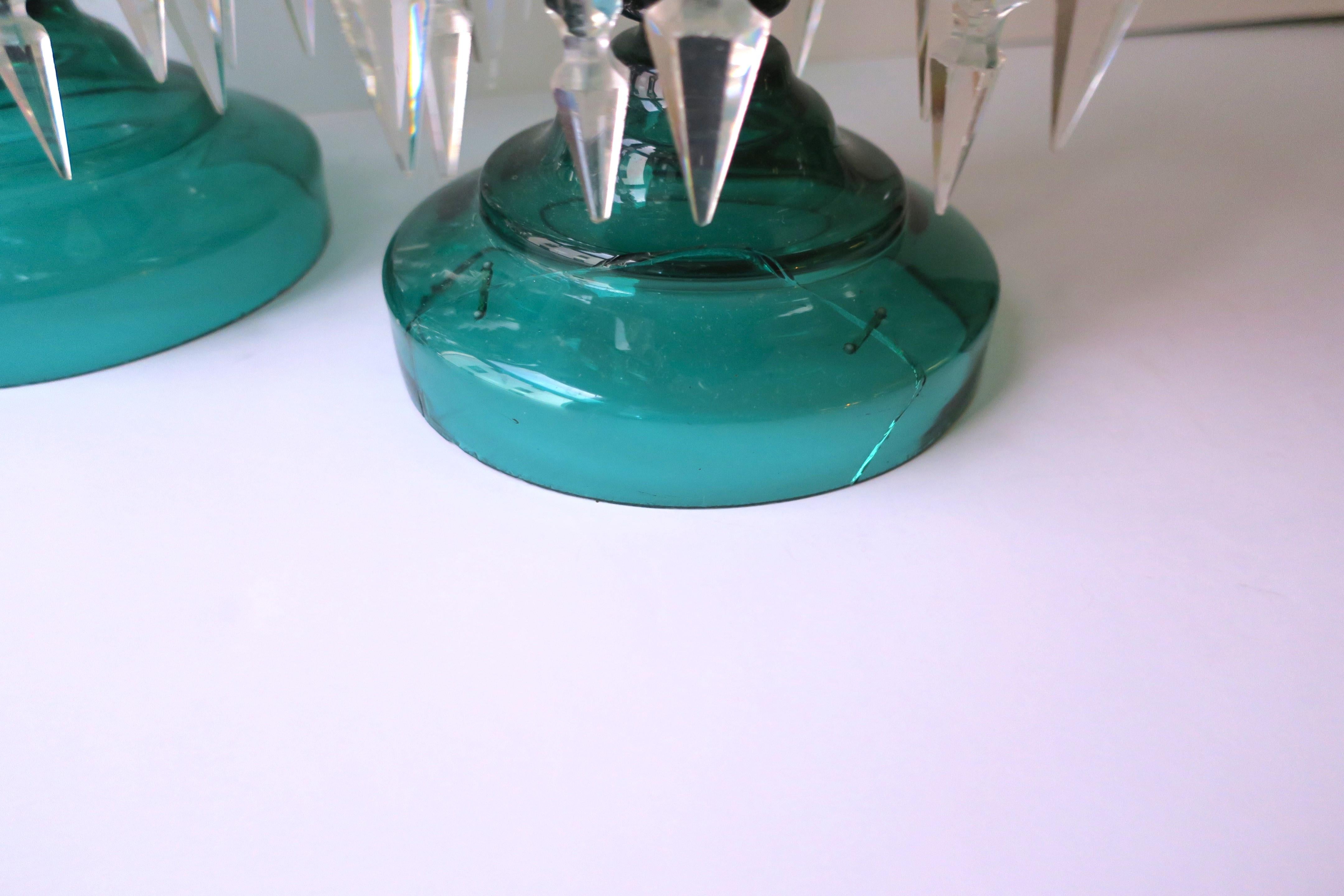 Paire de lustres en verre et cristal de Bohème vert émeraude, C.C. en vente 10