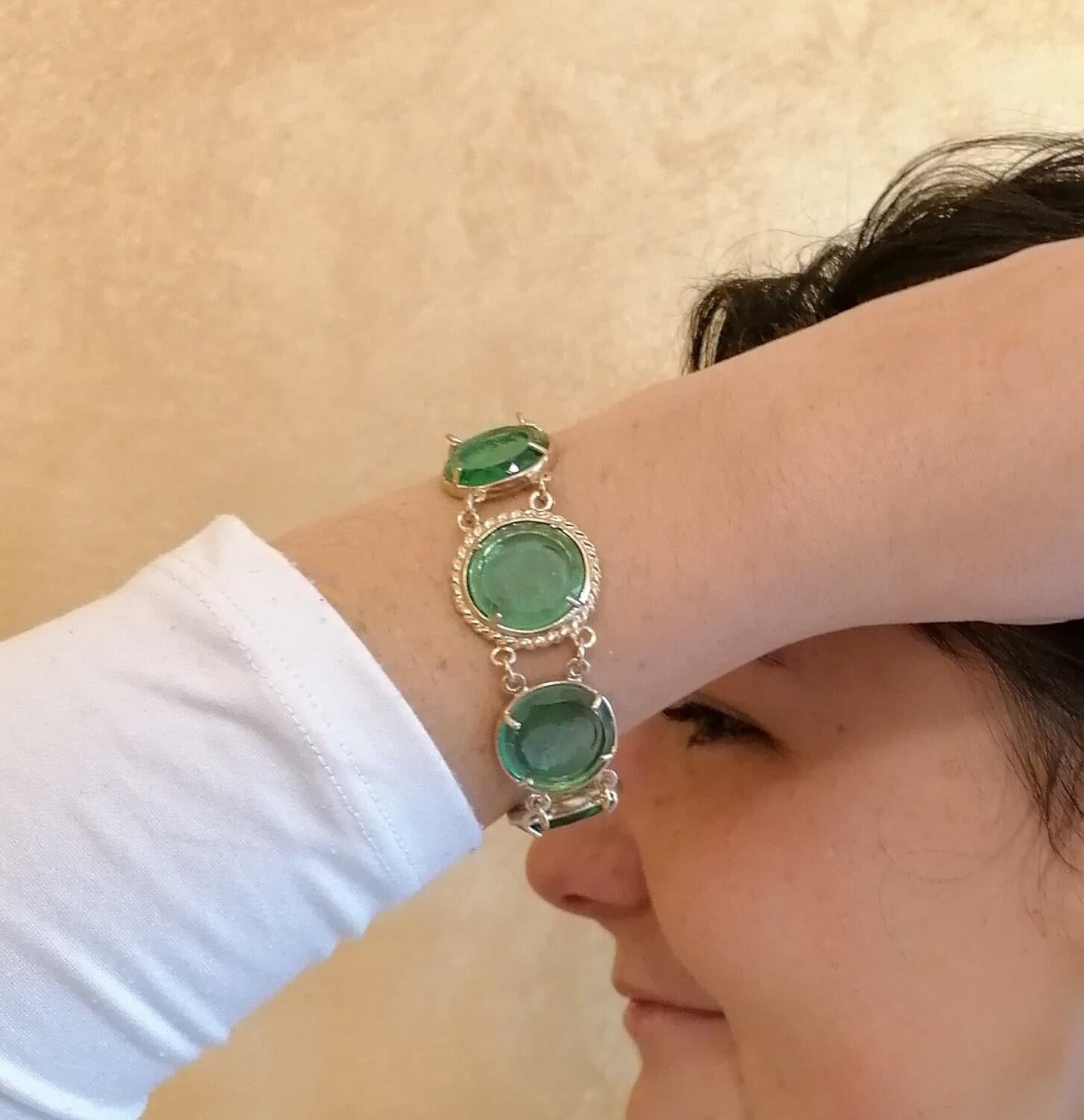 Smaragdgrünes Armband aus reiner Bronze und Muranoglas von Patrizia Daliana (Kunsthandwerker*in) im Angebot