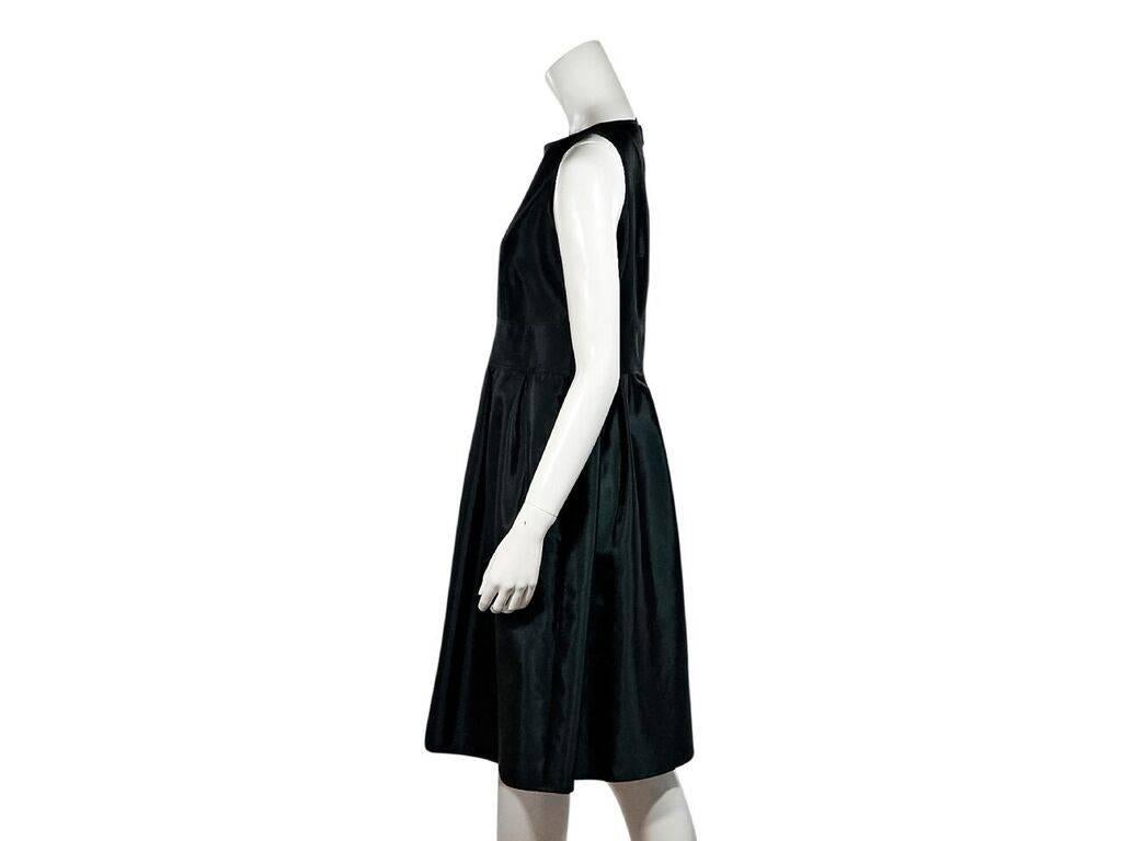 Product details:  Emerald green taffeta dress by Burberry London.  Boatneck.  Sleeveless.  Banded waist.  Exposed back zip closure.  Pleated skirting.  Label size IT 42.  36