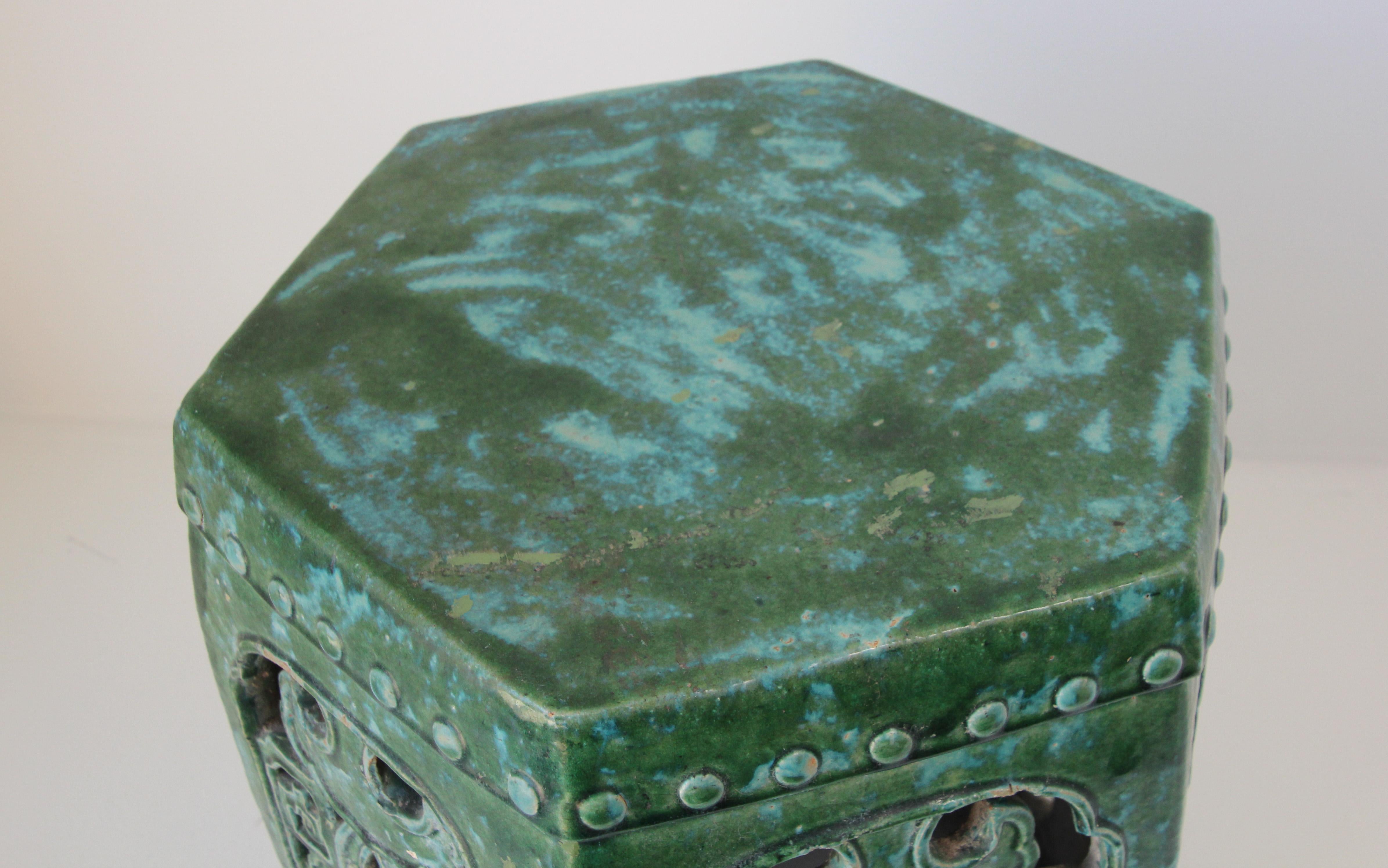 Emerald Green Chinese Large Ceramic Garden Stool In Good Condition In North Hollywood, CA
