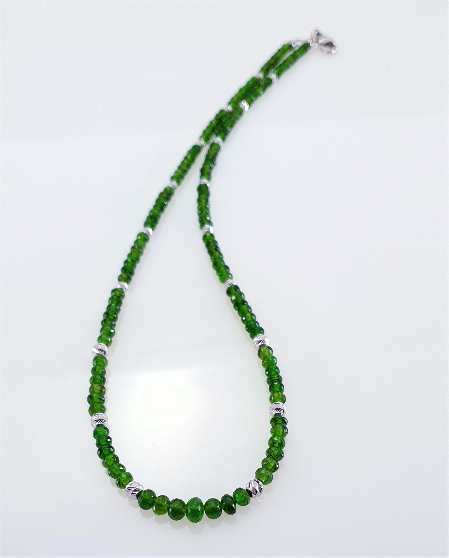 Women's Emerald Green Chromium Diopside Rondel Beaded Necklace with 18 Carat white Gold For Sale
