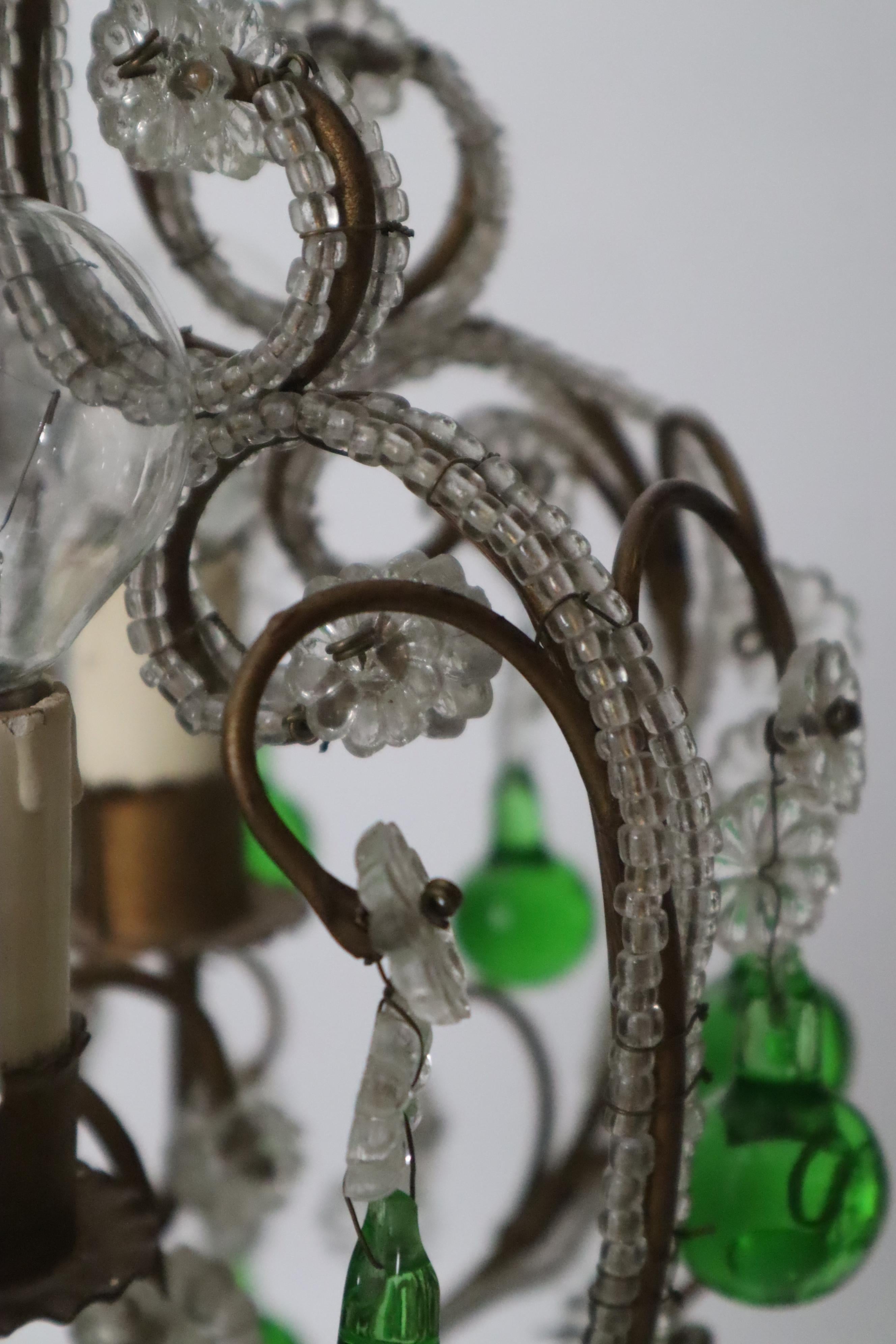 Araña de lágrimas francesa verde esmeralda de los años 50 en venta 6