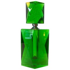 Flacon de parfum Art Déco en cristal taillé à la main vert émeraude