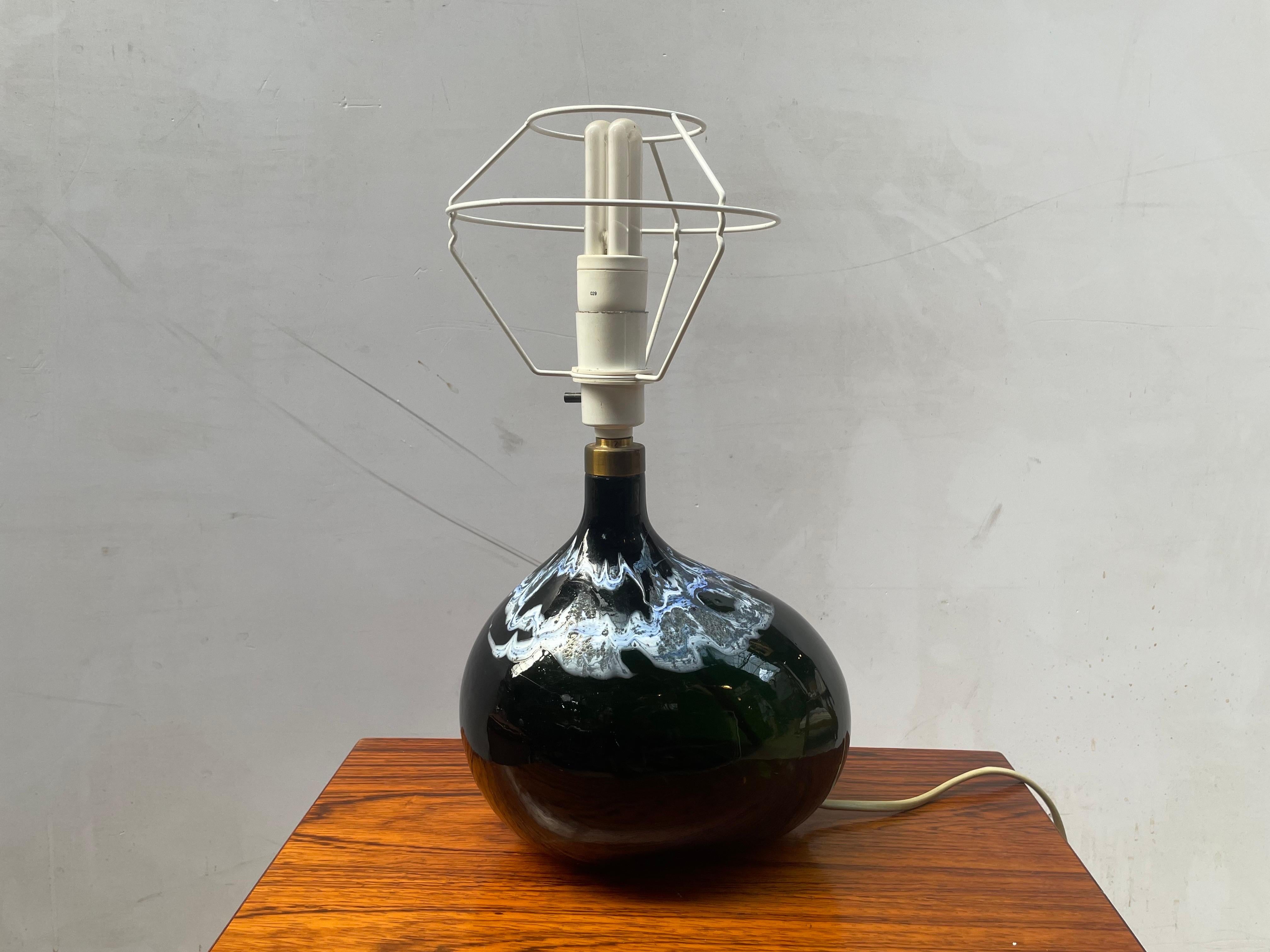 Mid-Century Modern Emerald green Holmegaard Table Lamp by Michael Bang, Denmark, 1970s For Sale