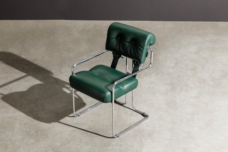 Emerald Green Leather Tucroma Chairs by Guido Faleschini for Mariani, Set of 8  In Excellent Condition For Sale In Los Angeles, CA