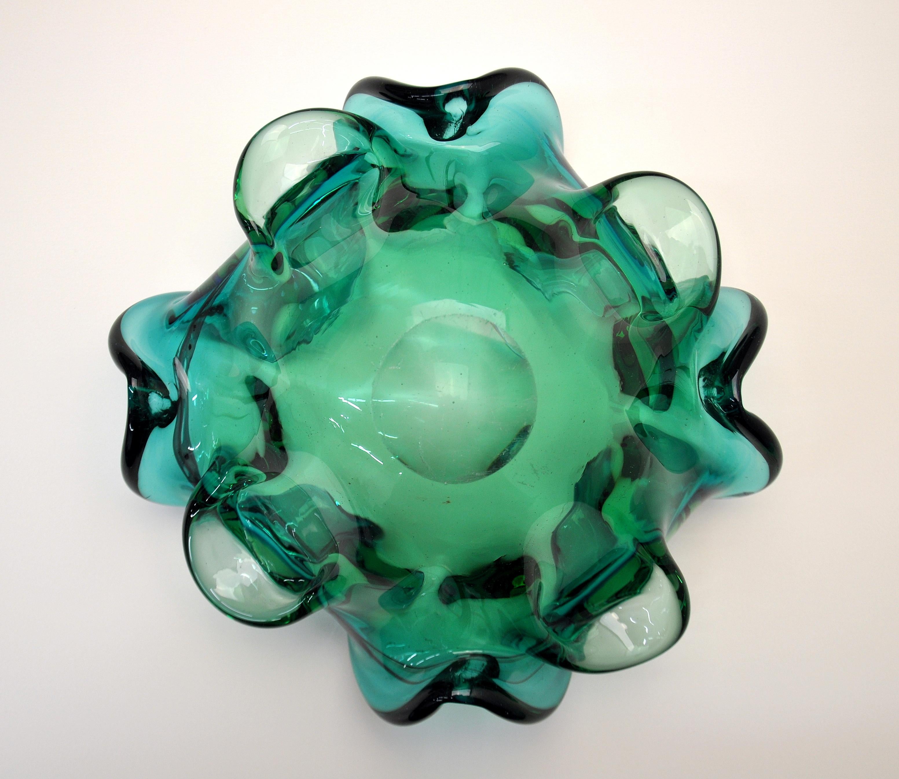Mid-20th Century Emerald Green Murano Glass Bowl