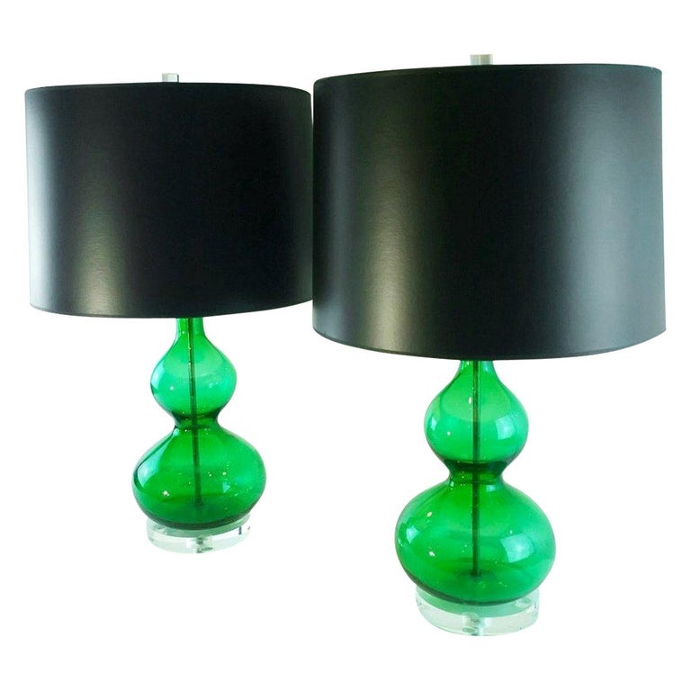 Emerald Green Murano Glass Table Lamps With Lucite Bases And Chrome Accents Pair For Sale At 1stdibs