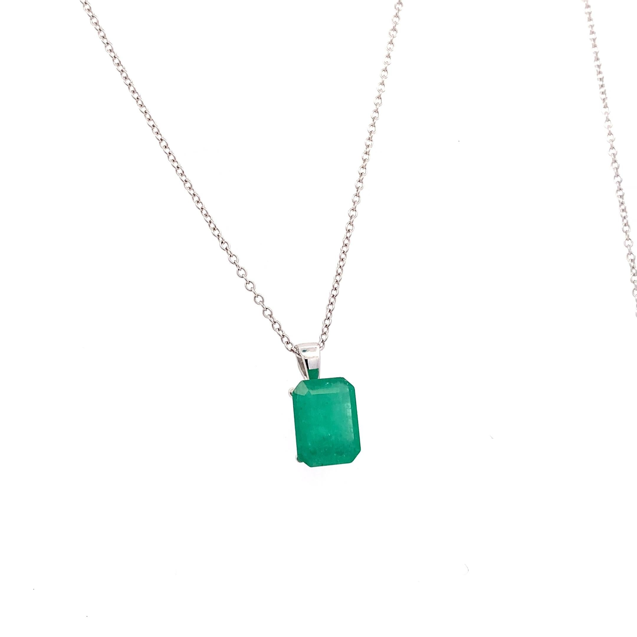 Collana verde smeraldo in oro bianco 18k In condizioni Nuovo in vendita a London, GB