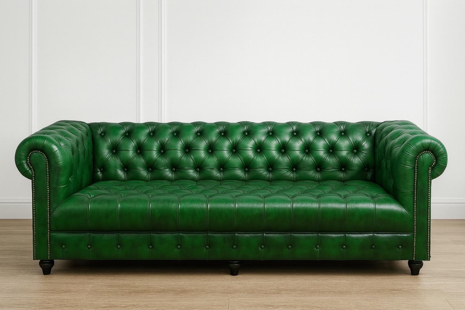 Divano Chesterfield da 8 piedi in pelle inglese patinata verde smeraldo in vendita 7