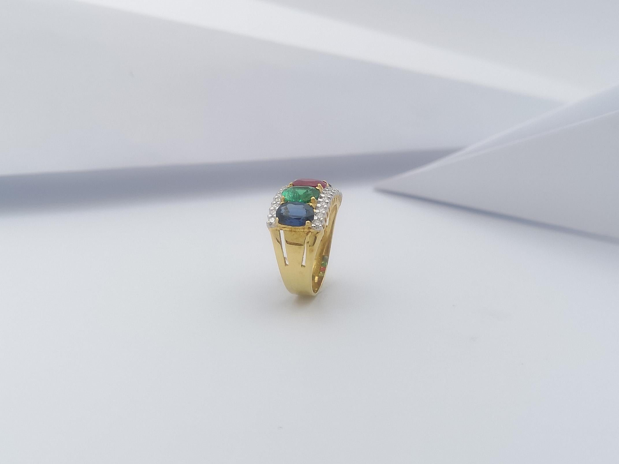 Ring mit Smaragd, grünem Saphir, Rubin, blauem Saphir und blauem Saphir in 18 Karat Goldfassung im Angebot 8