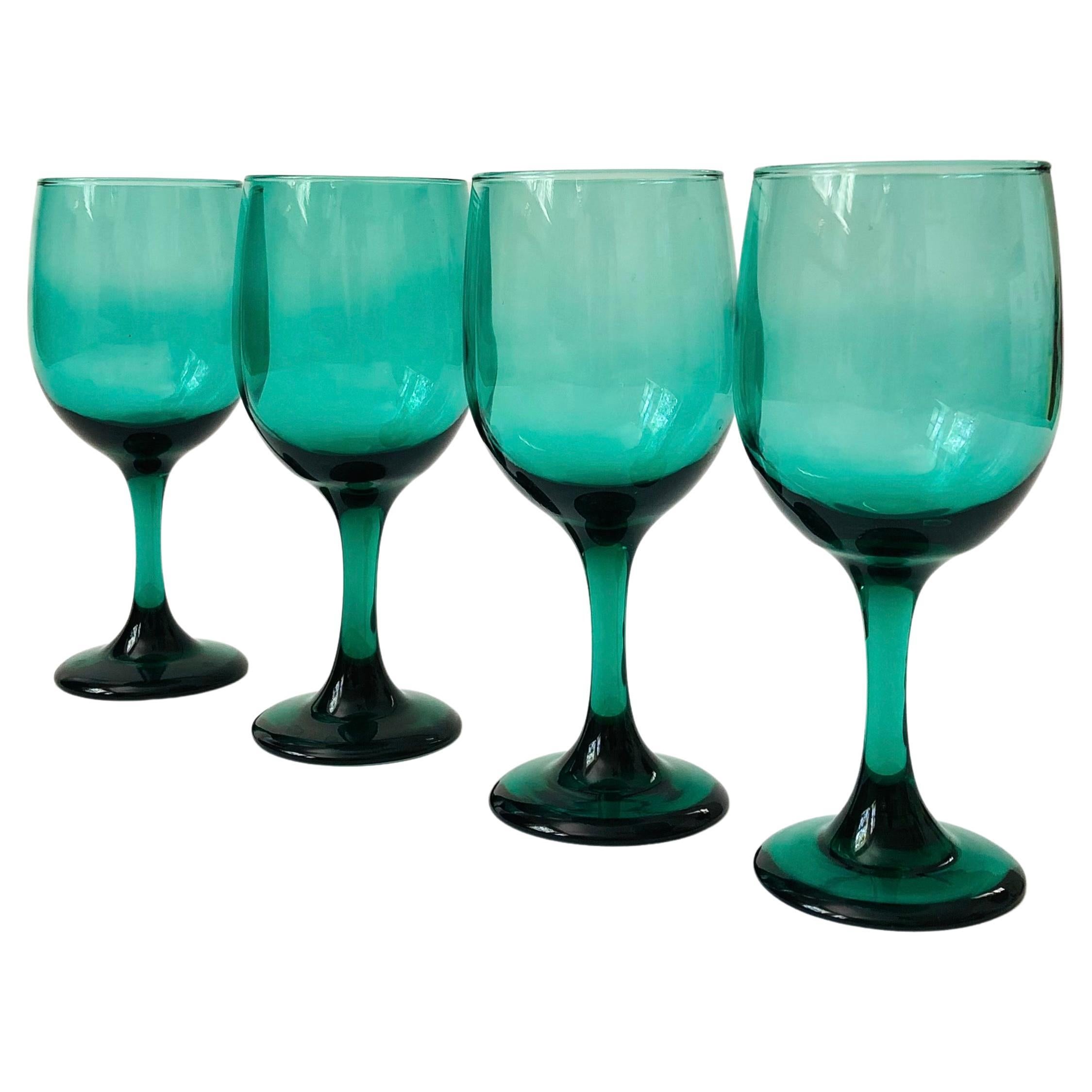 Emerald Green Wine Glasses - Set of 4 For Sale