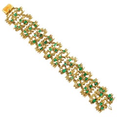 Emerald Hammered 18 Karat Gold link Bracelet