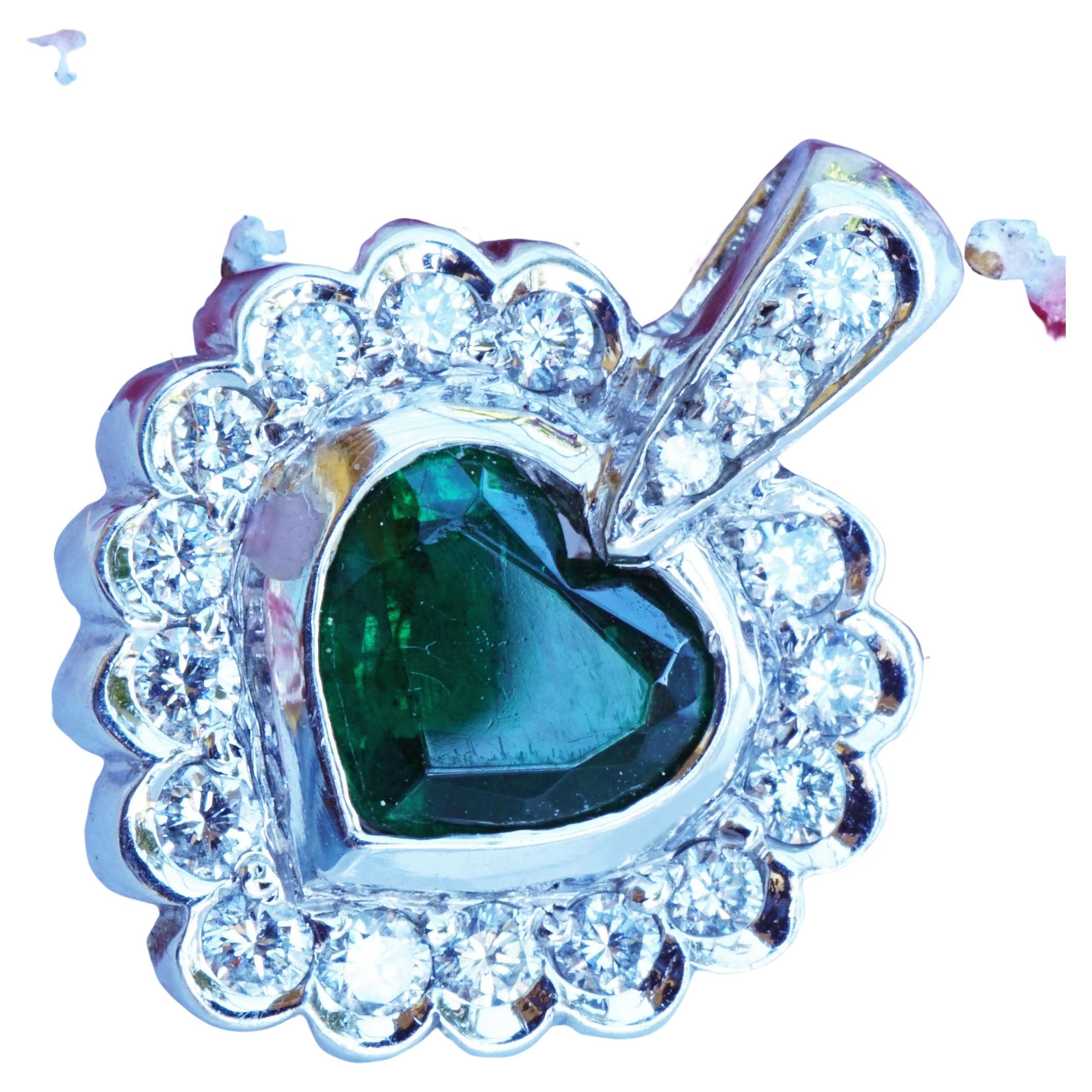 green emerald heart necklace