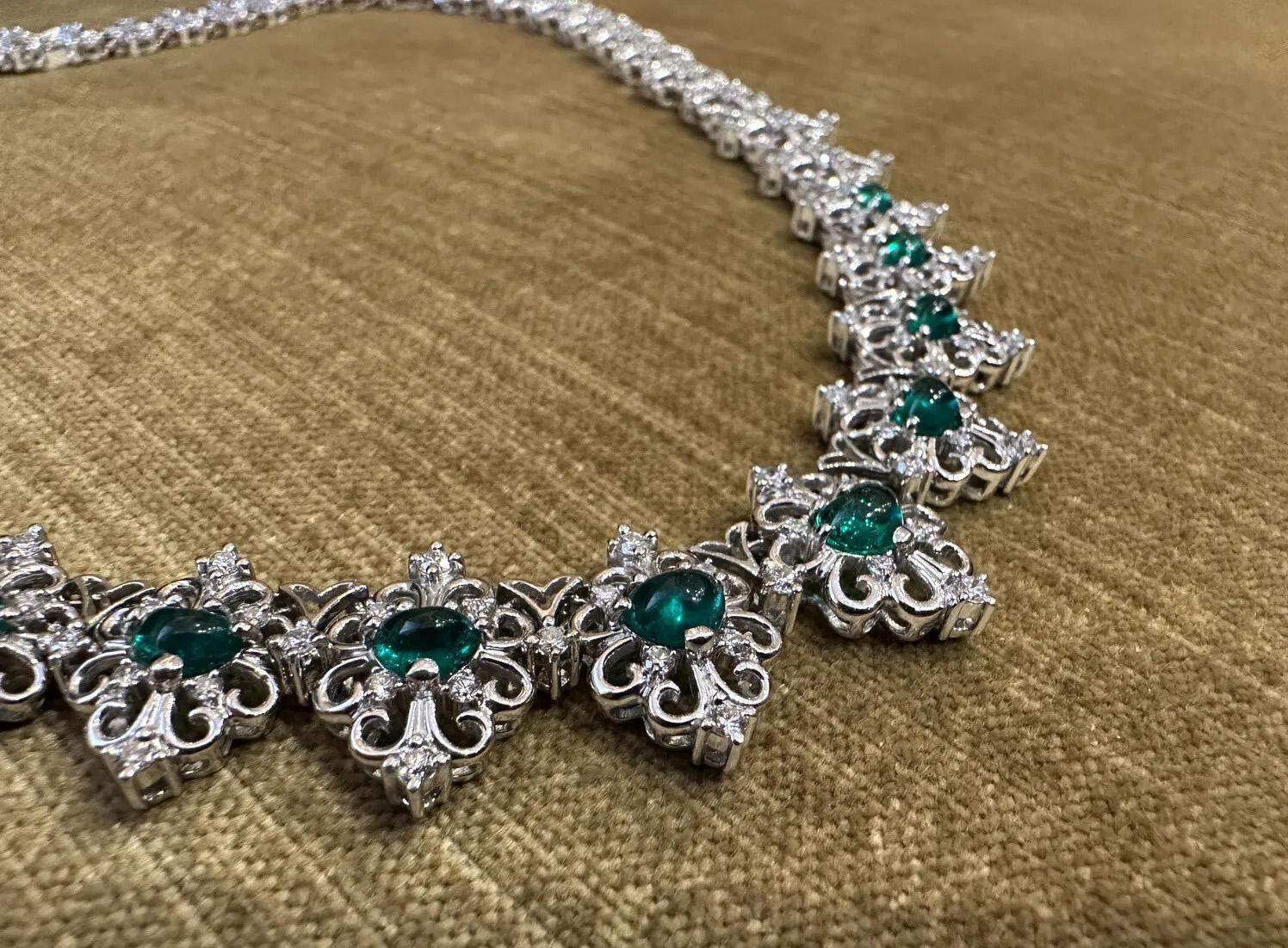 Emerald Heart Cabochon and Diamond Filigree Necklace in Platinum In Excellent Condition For Sale In La Jolla, CA