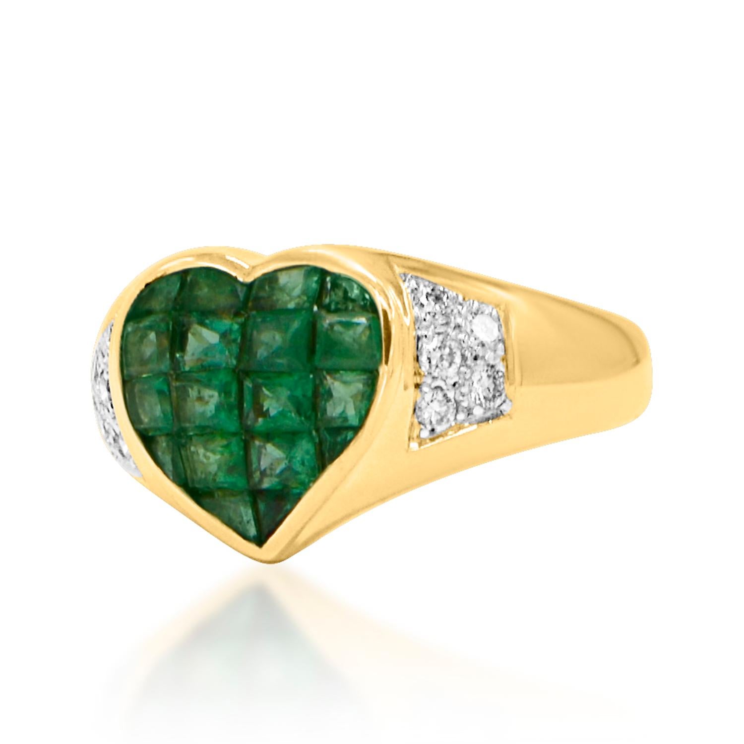 Emerald Heart Invisible Setting Ring & Diamond 18 Karat Gold For Sale 2