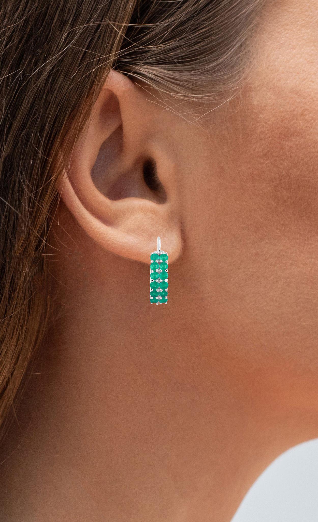 Smaragd Ohrringe 2,3 Karat Rhodiniertes Sterling Silber (Rundschliff) im Angebot