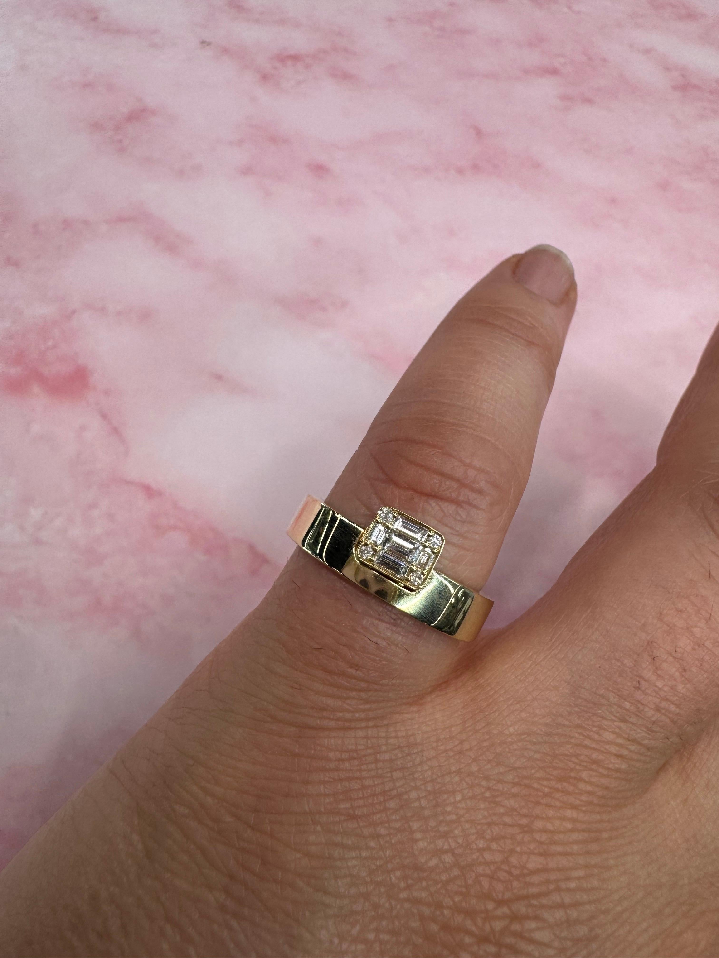 Bague à diamants émeraude 0,21 carat or jaune 14 carats 2,6 grammes en vente 1