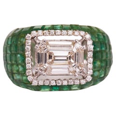 Emerald Invisible Setting Ring in 14kt Gold