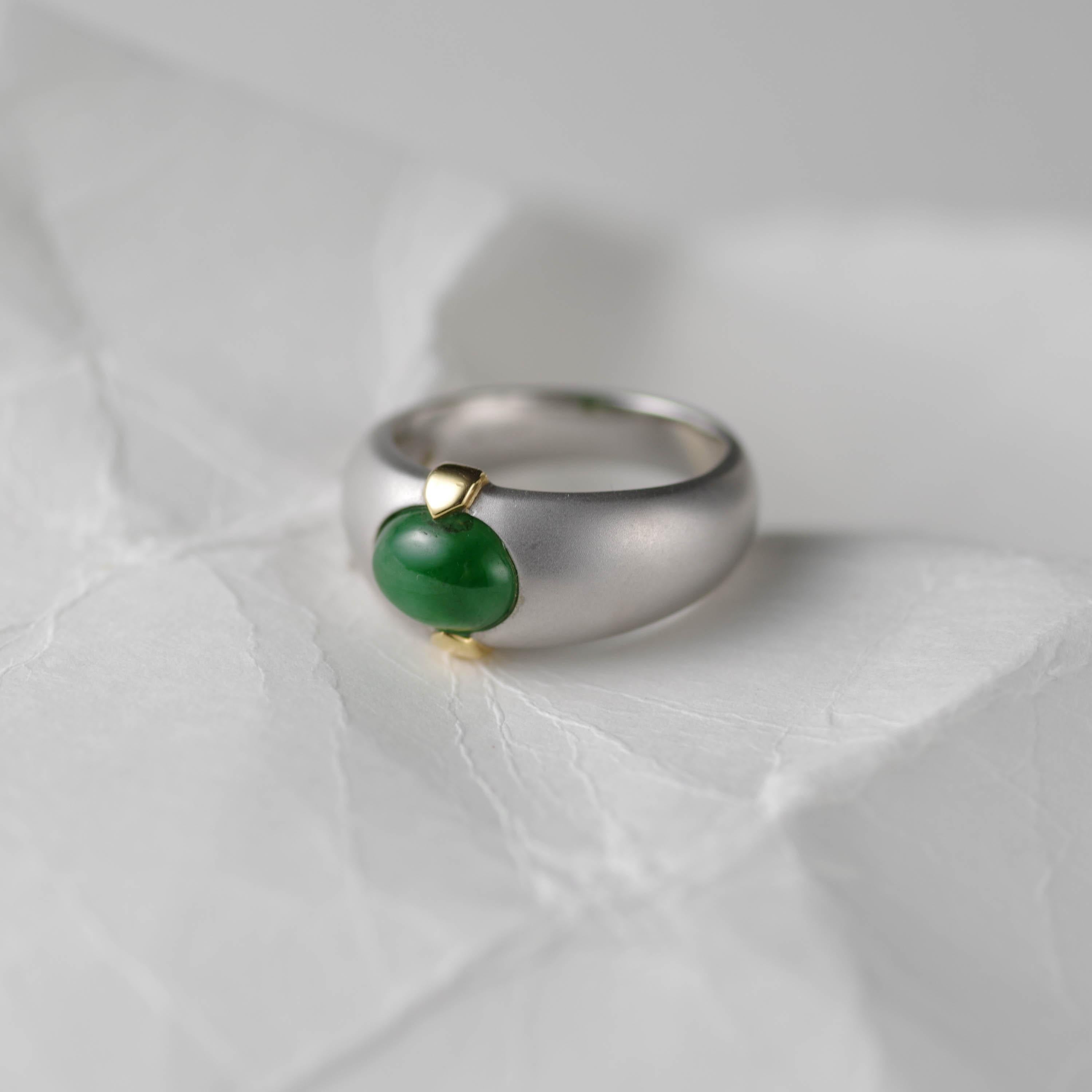 Emerald Jade Ring Certified Untreated Size 7 For Sale 7