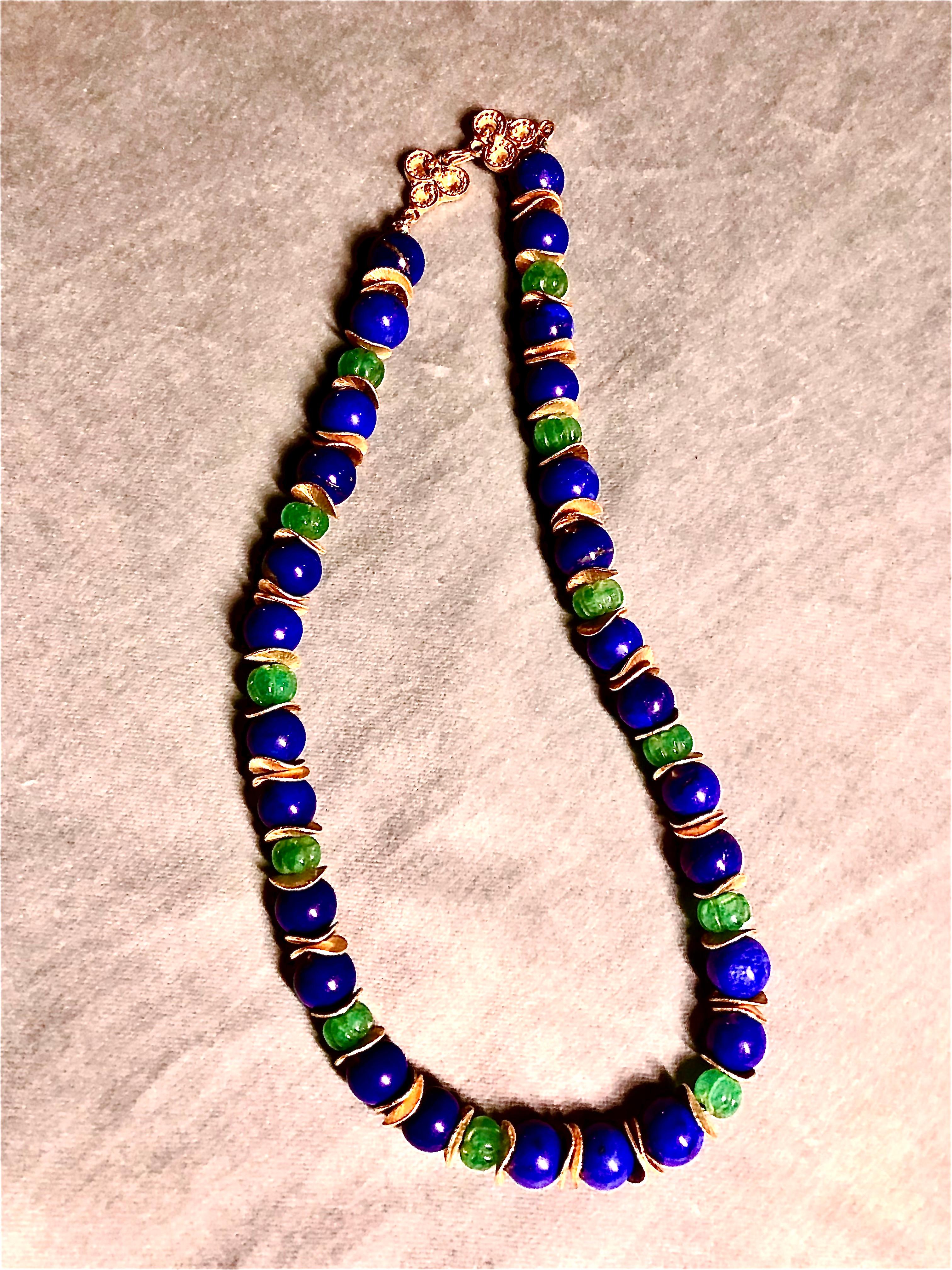 Emerald, lapis lazuli and vermeil necklace In New Condition For Sale In New Orleans, LA