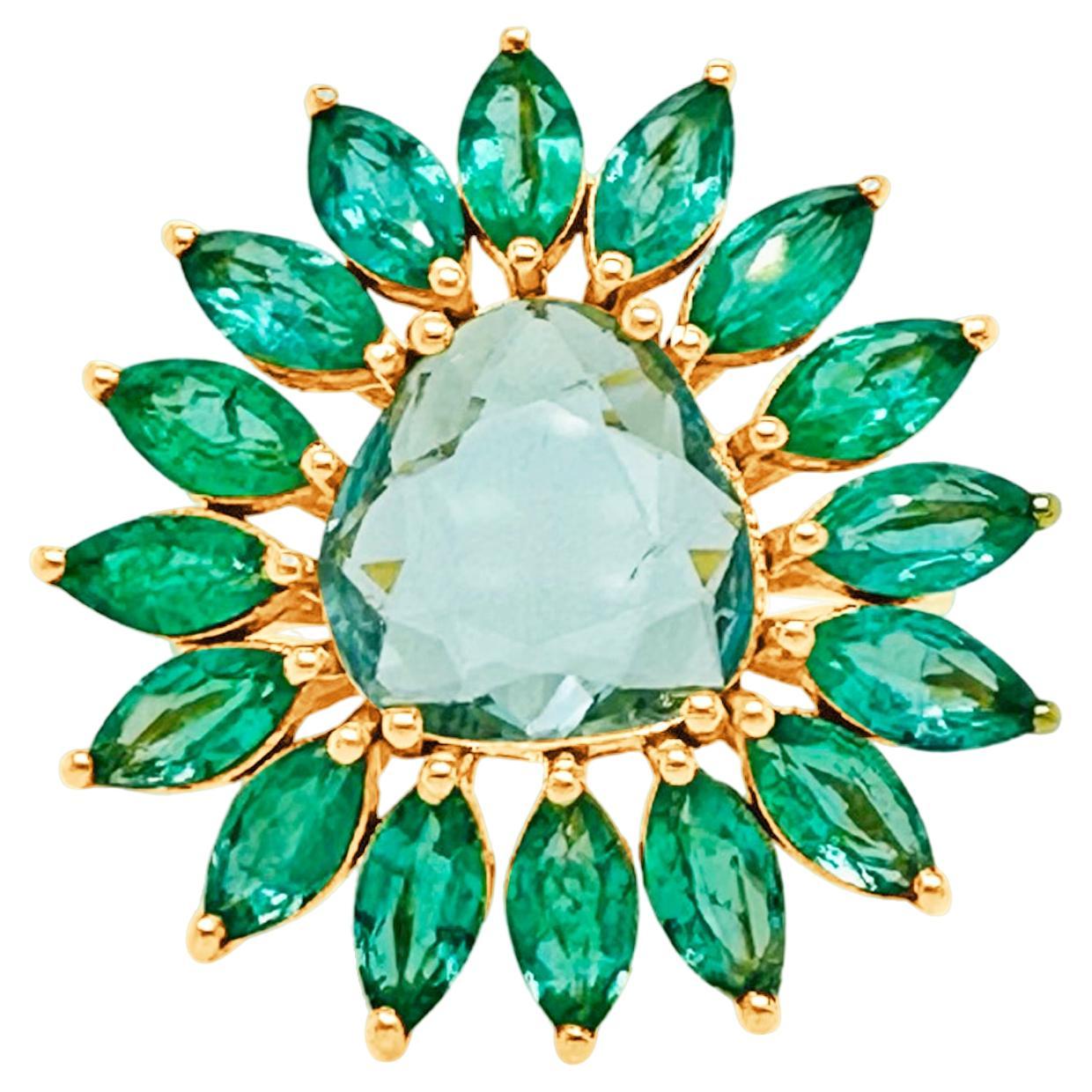 Emerald Marquise & Aquamarine Unshape Ring In 18K Yellow Gold For Sale