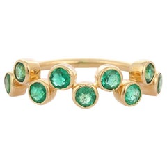 Emerald May Birthstone Zig Zag Stacking Band Ring en or jaune massif 18k