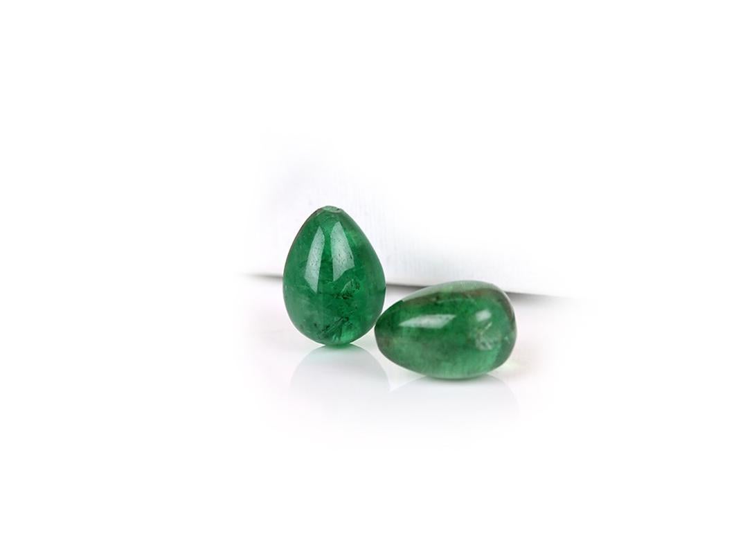 Women's Emerald Modern Style Clip-on Earrings in White Gold with Diamonds For Sale