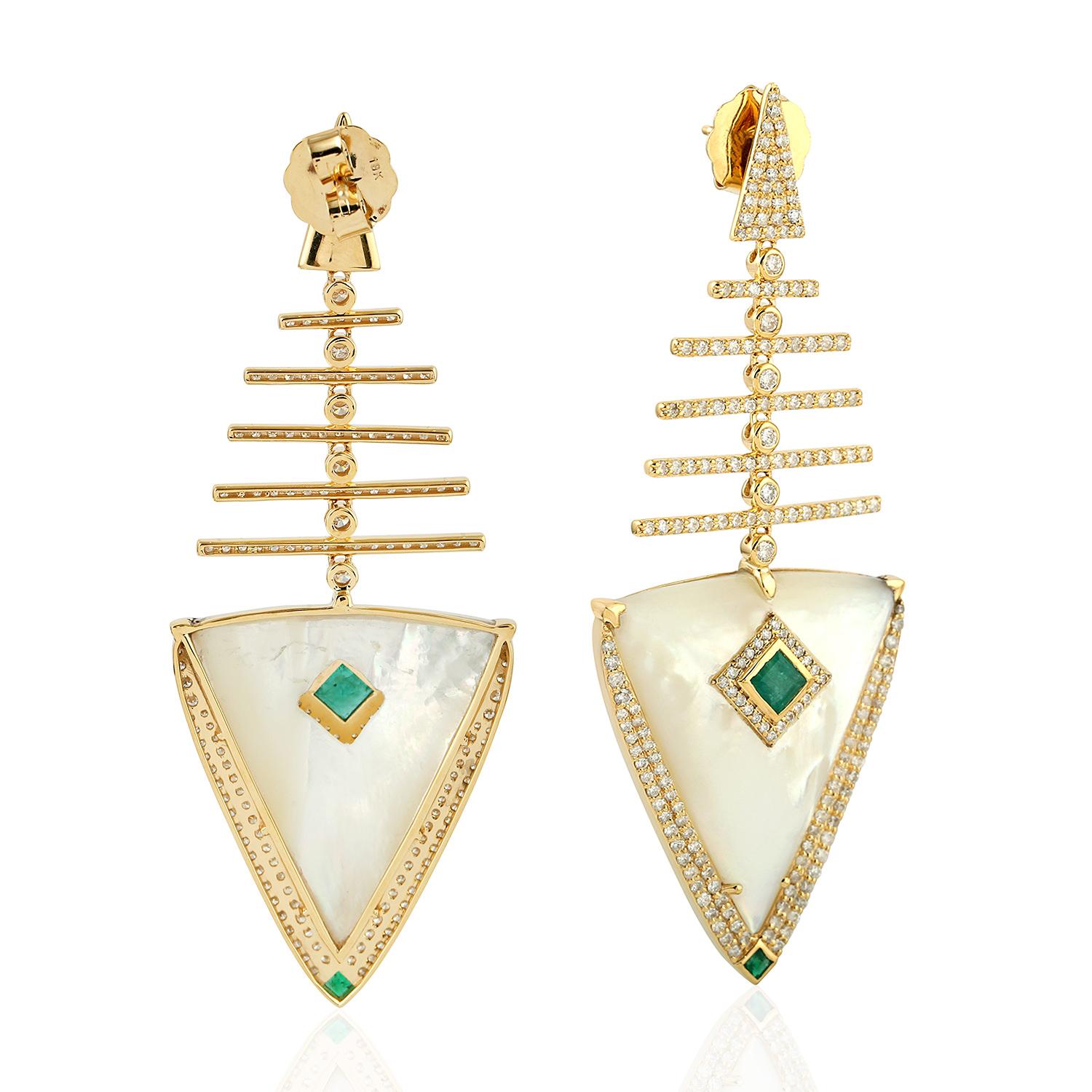 Modern Emerald Mother of Pearl Diamond 18 Karat Gold Earrings For Sale
