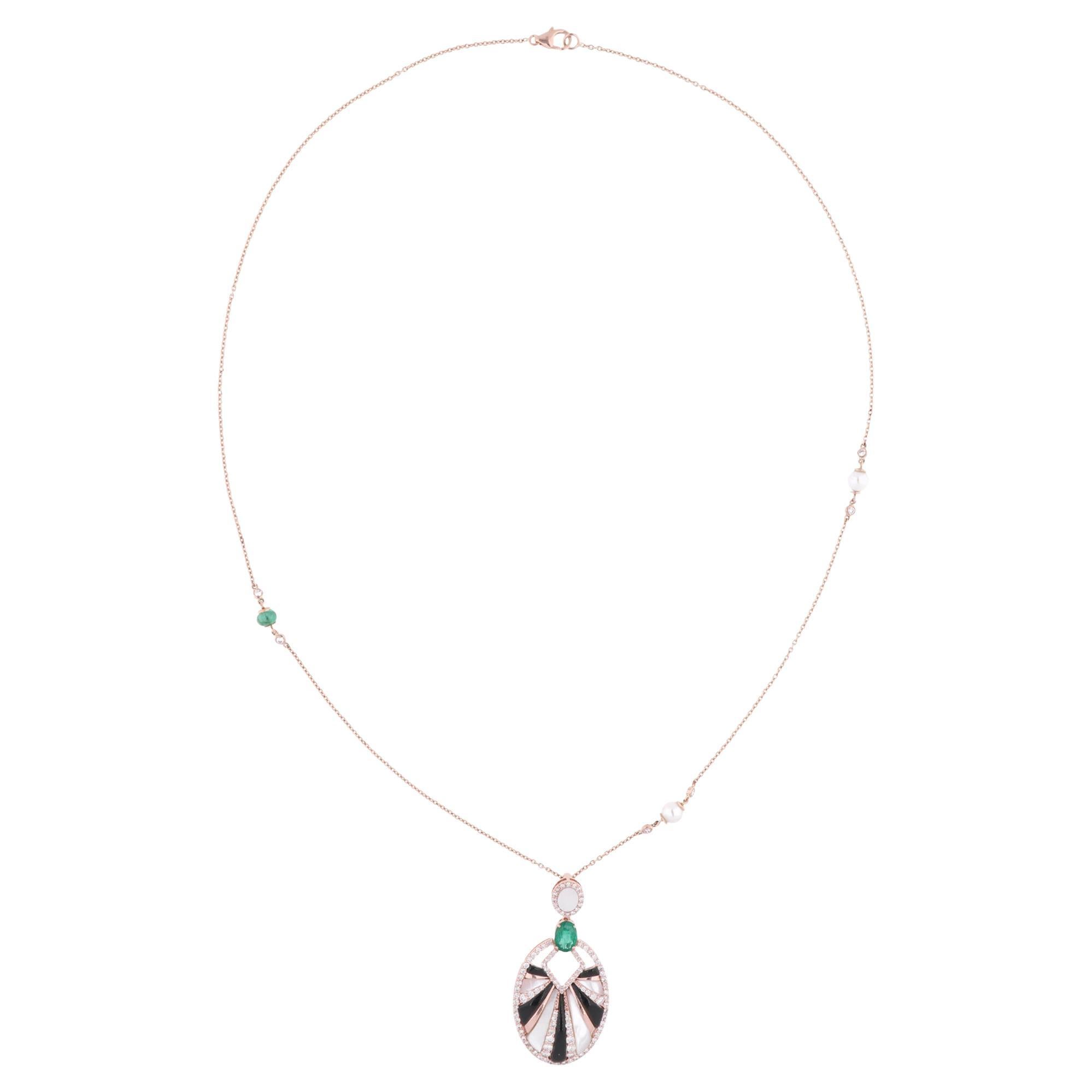 Collana con ciondolo di smeraldo e madreperla con diamanti in oro rosa 18 carati