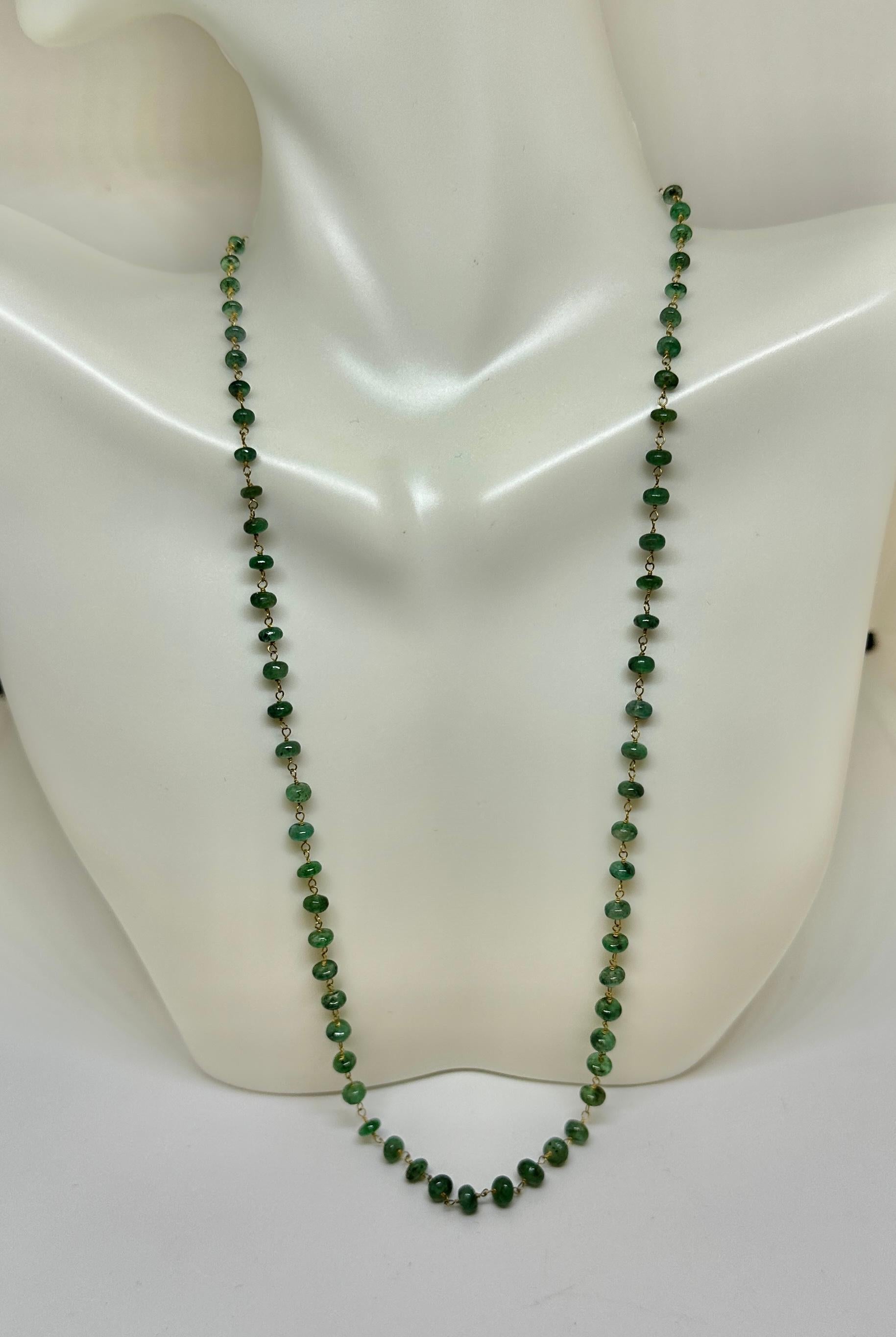 Collier d'émeraudes naturelles en or jaune 14 carats de 18 pouces Pour femmes en vente