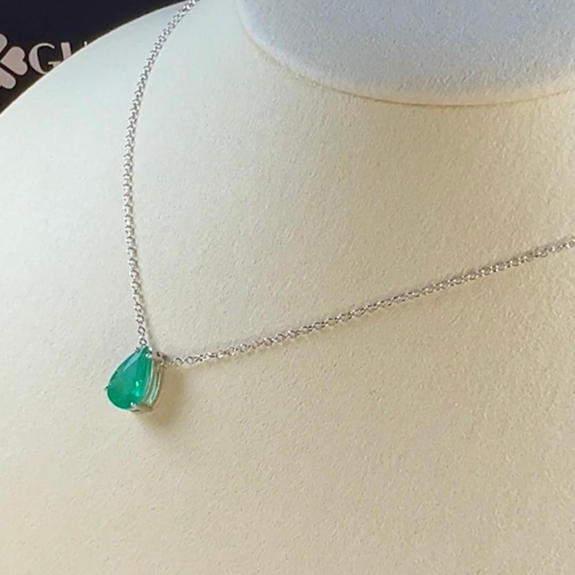 Women's or Men's Emerald Necklace 18K Solid Gold - Pear Shape  For Sale