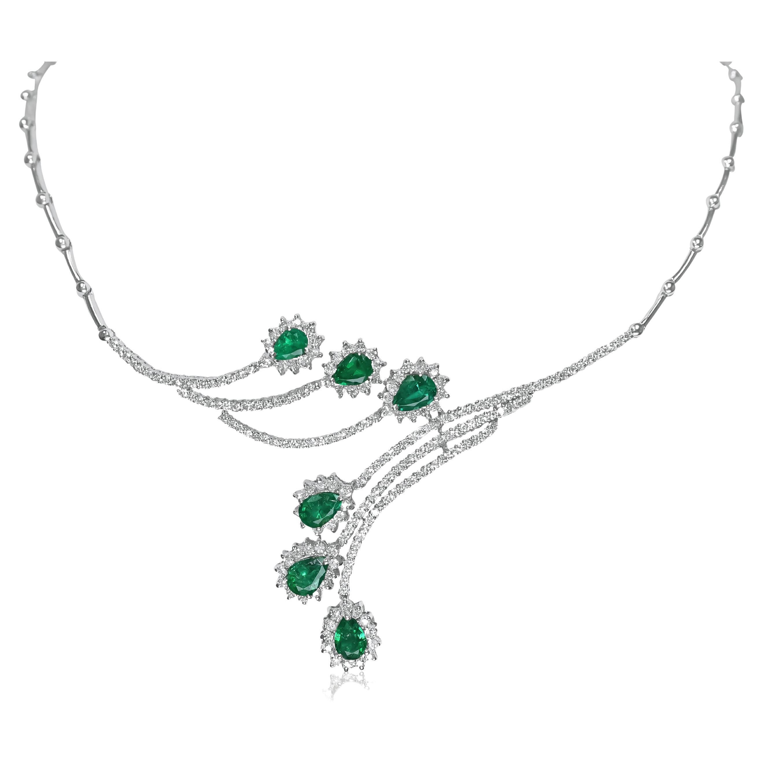 Emerald Necklace For Sale