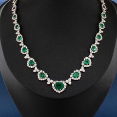 Emerald Necklace in 18k White Gold with 6 carats of Emeralds & 8 carats Diamonds