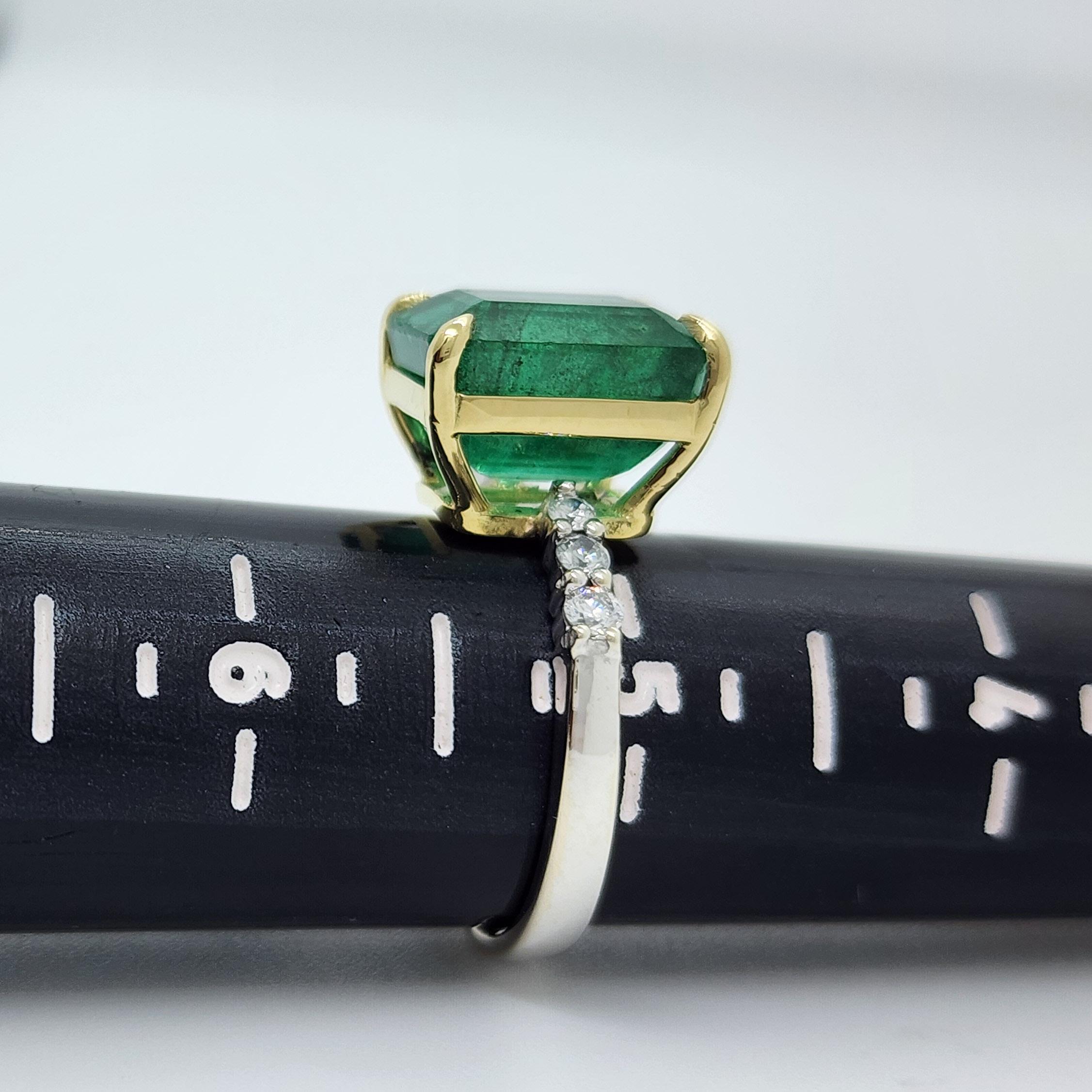 Emerald Octagon and White Diamond Ring in 14k For Sale 1