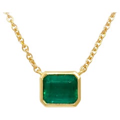 Emerald Octagon Pendant Necklace in 18k Yellow Gold