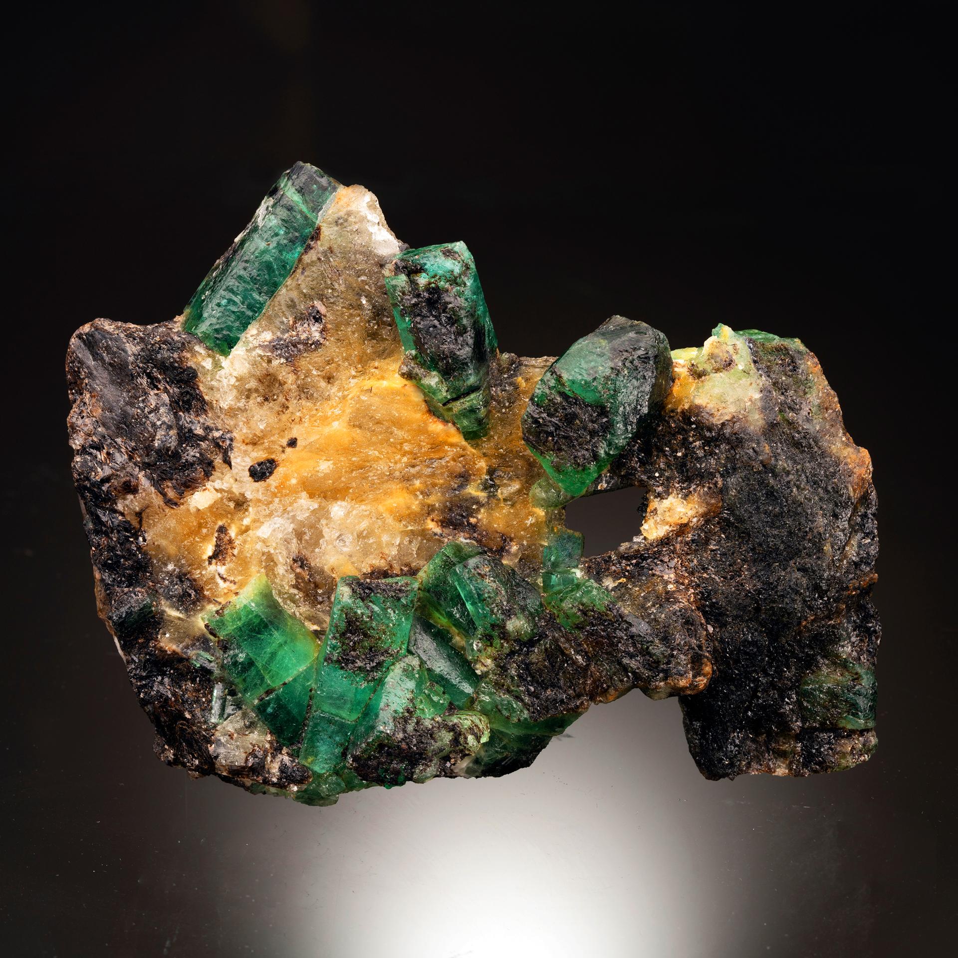 Afghan Emerald on Calcite and Biotite Matrix For Sale