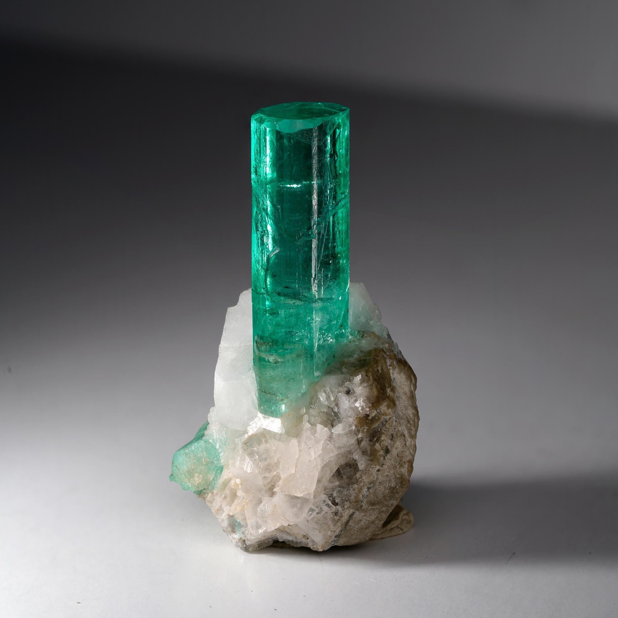 Contemporary Emerald on Calcite From Colombia For Sale