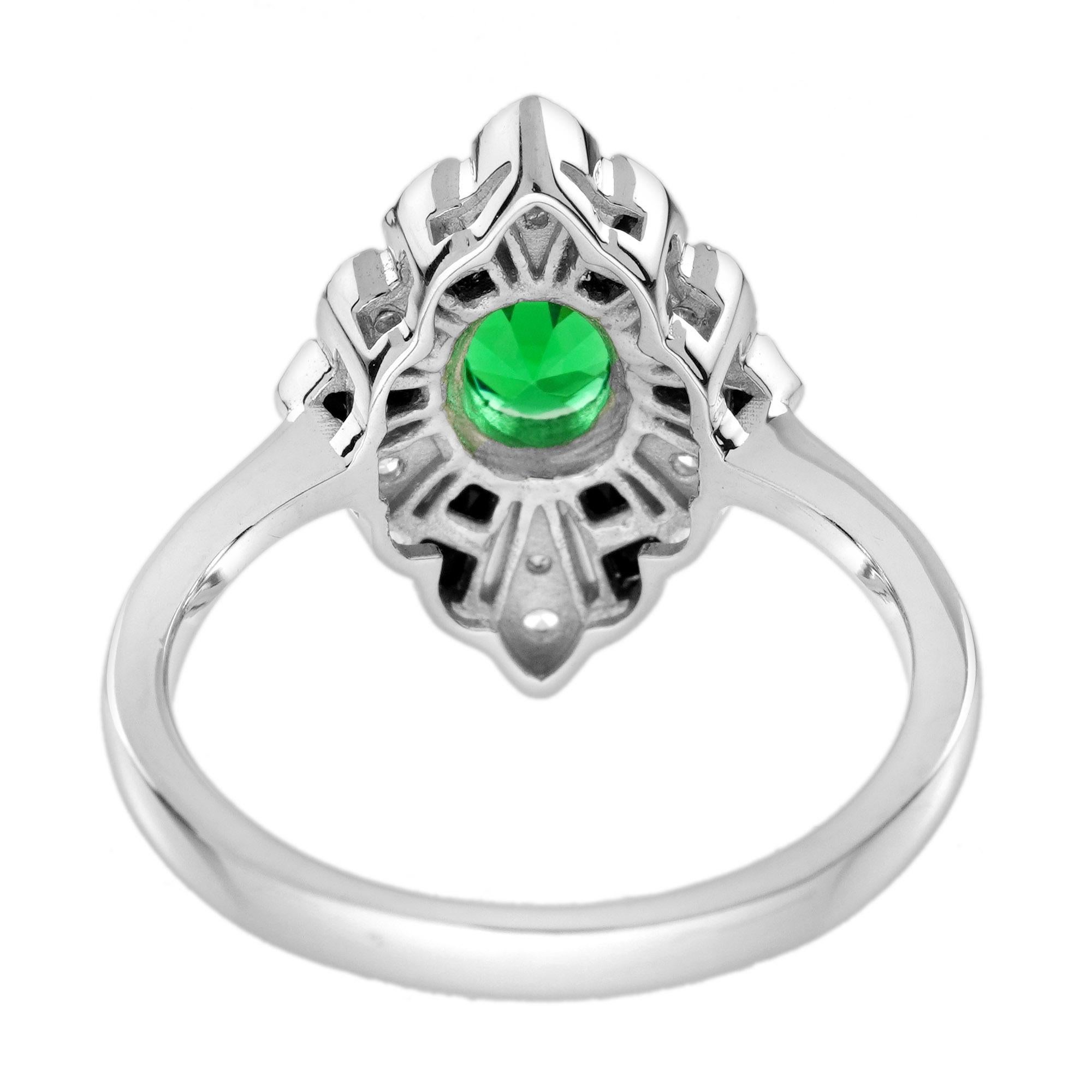 Emerald Onyx and Diamond Art Deco Style Halo Ring in 18K White Gold In New Condition For Sale In Bangkok, TH