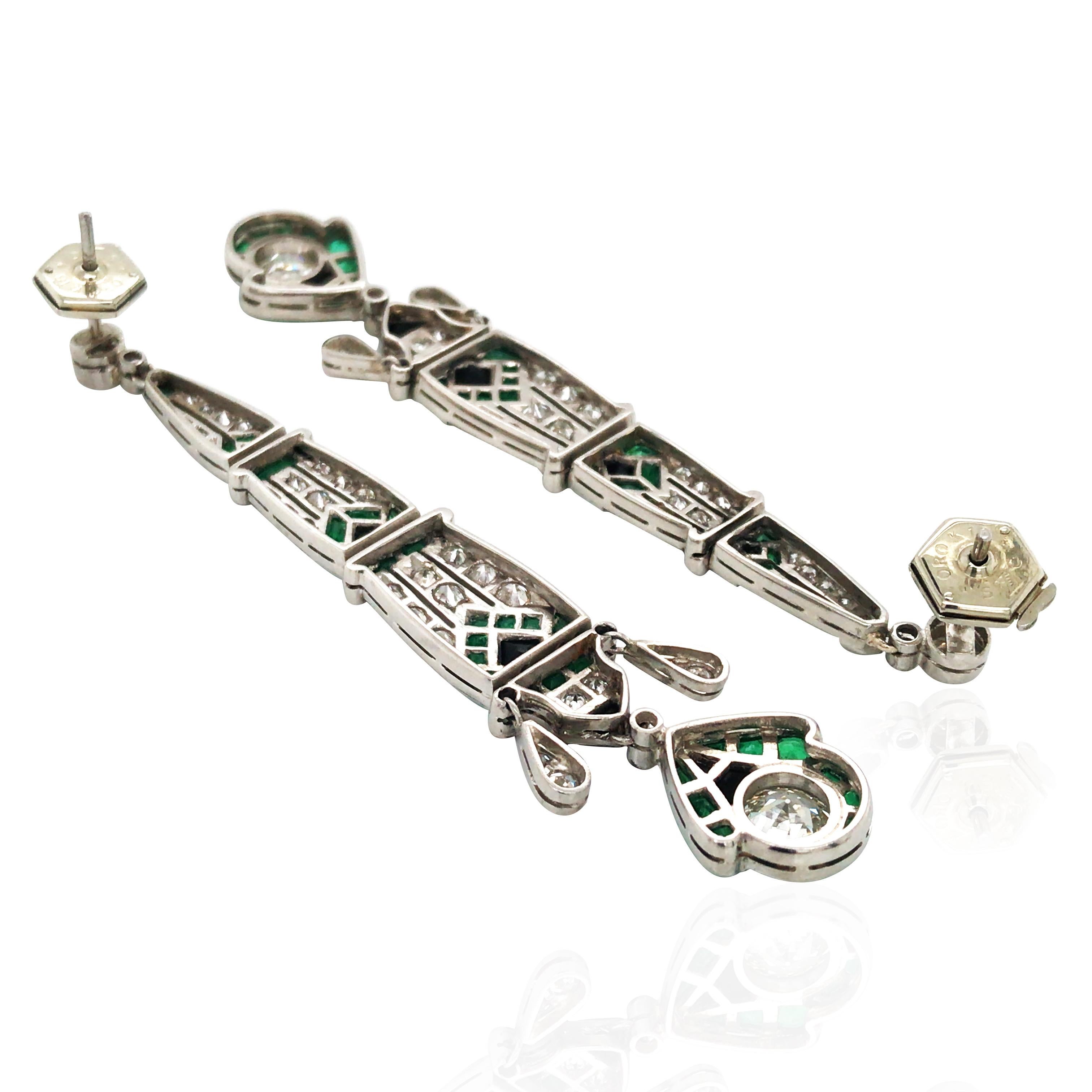 Pendientes Esmeralda Ónice Diamante en Bueno estado para la venta en New York, NY